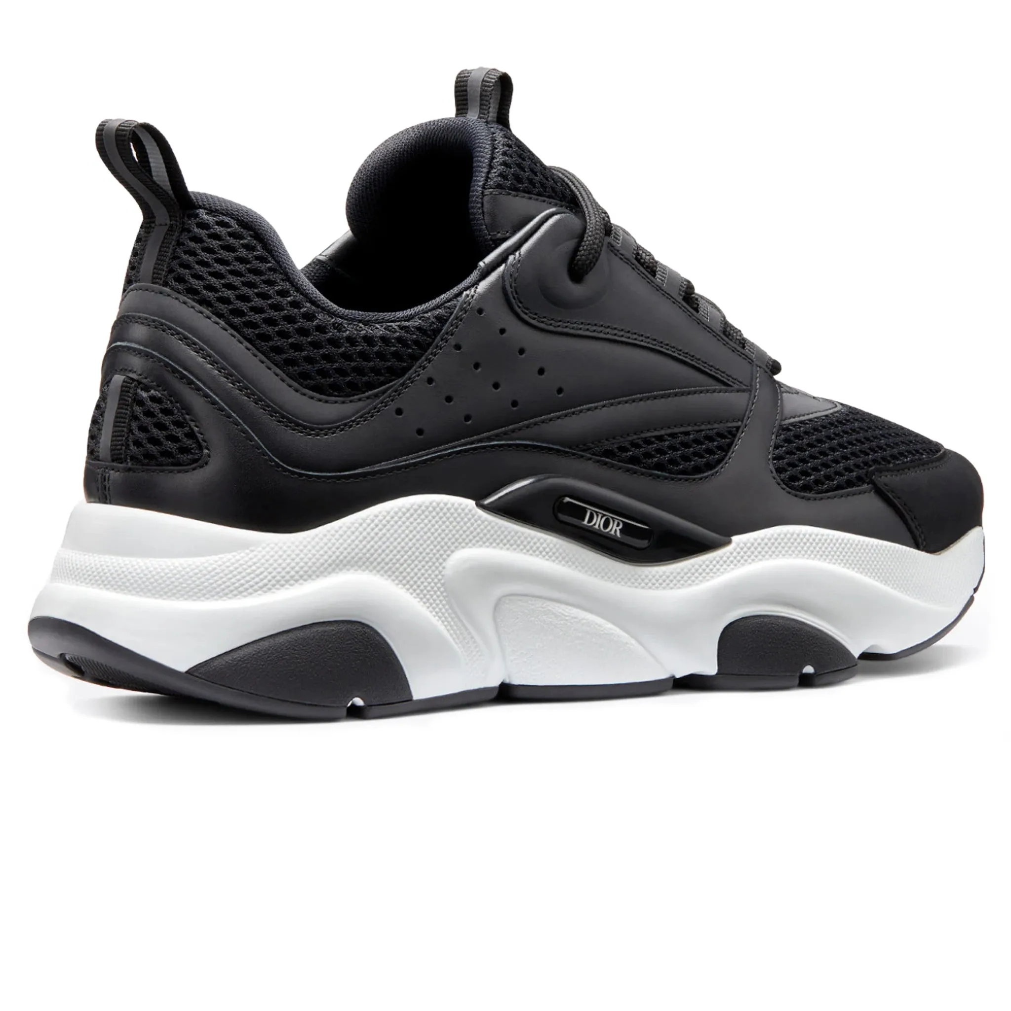 B22 Black And White Trainer