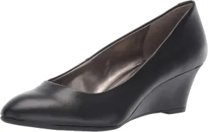 Bandolino Women's Fayola Pump