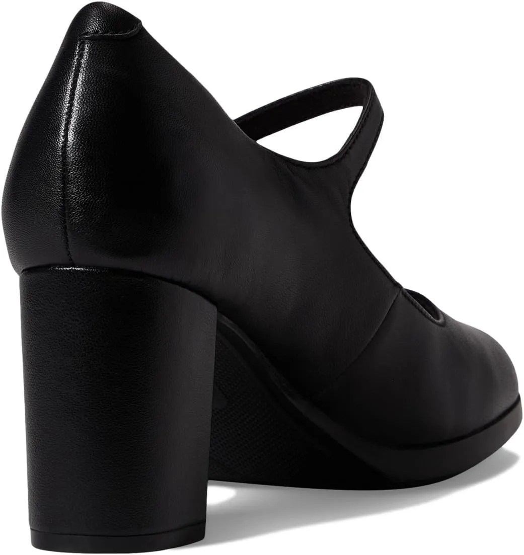 Clarks Women's Bayla Nora Pump
