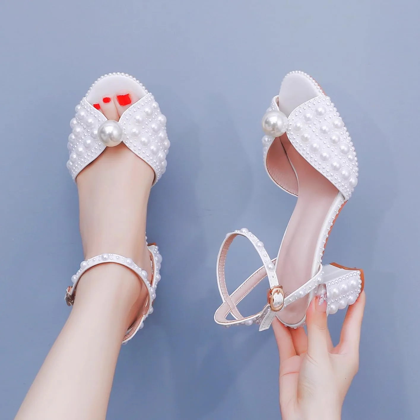 Crystal Queen Ivory Pearls Block Heel Sandals Chunky High Heels Peep Toe Sandals White Pearls Bridal Wedding Shoes Evening Wedding Sandals Pump Heels For Bride