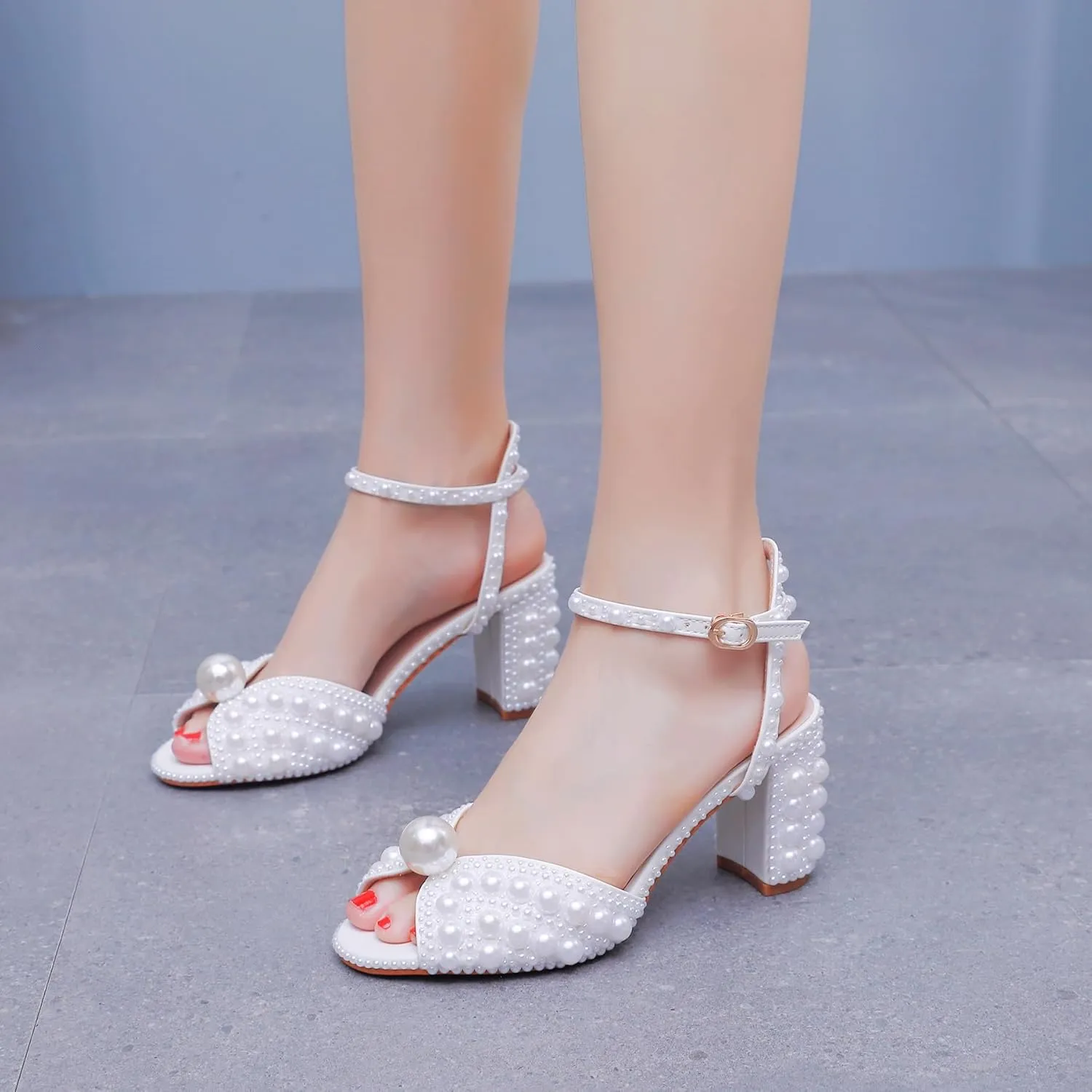 Crystal Queen Ivory Pearls Block Heel Sandals Chunky High Heels Peep Toe Sandals White Pearls Bridal Wedding Shoes Evening Wedding Sandals Pump Heels For Bride
