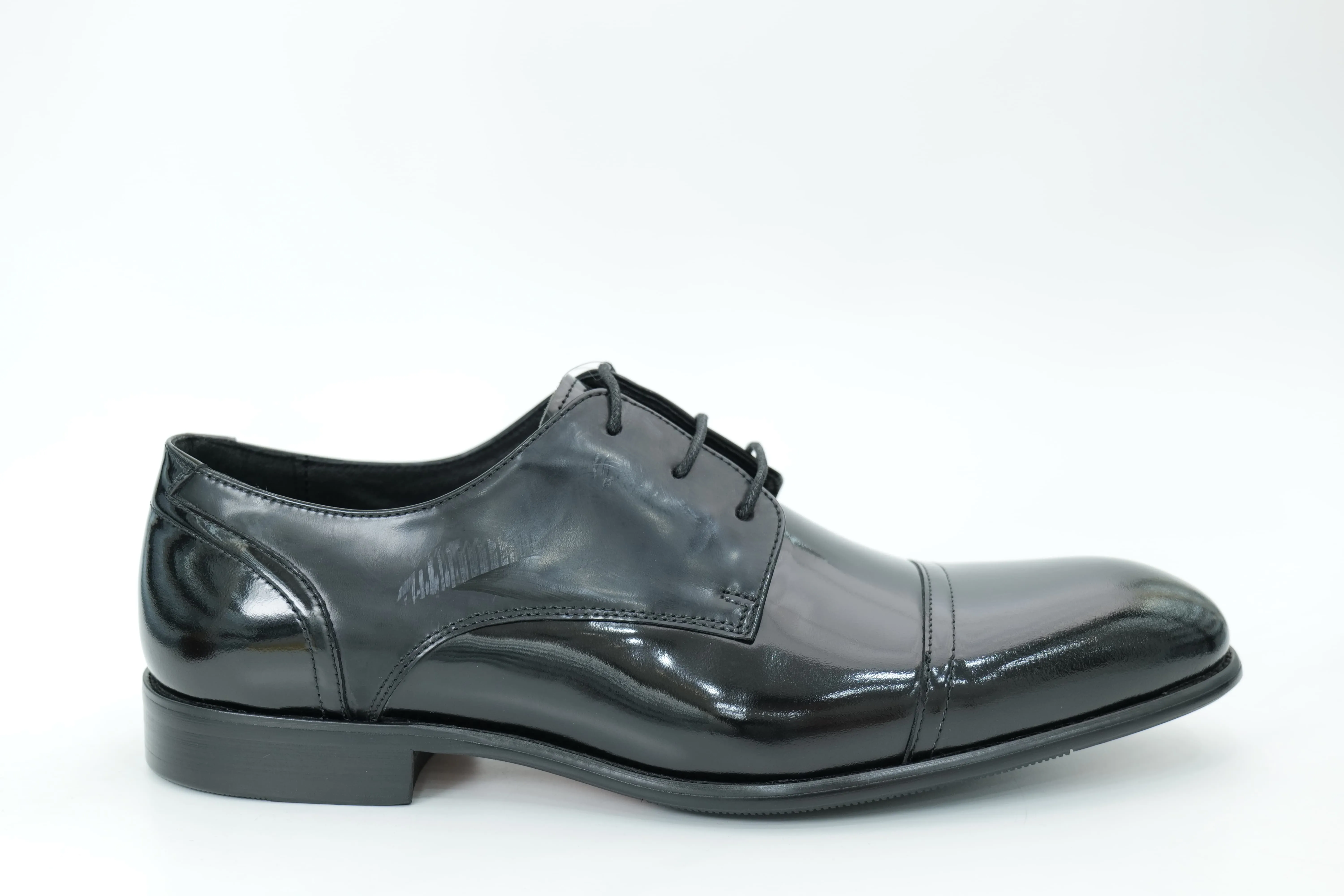 Derby shoes