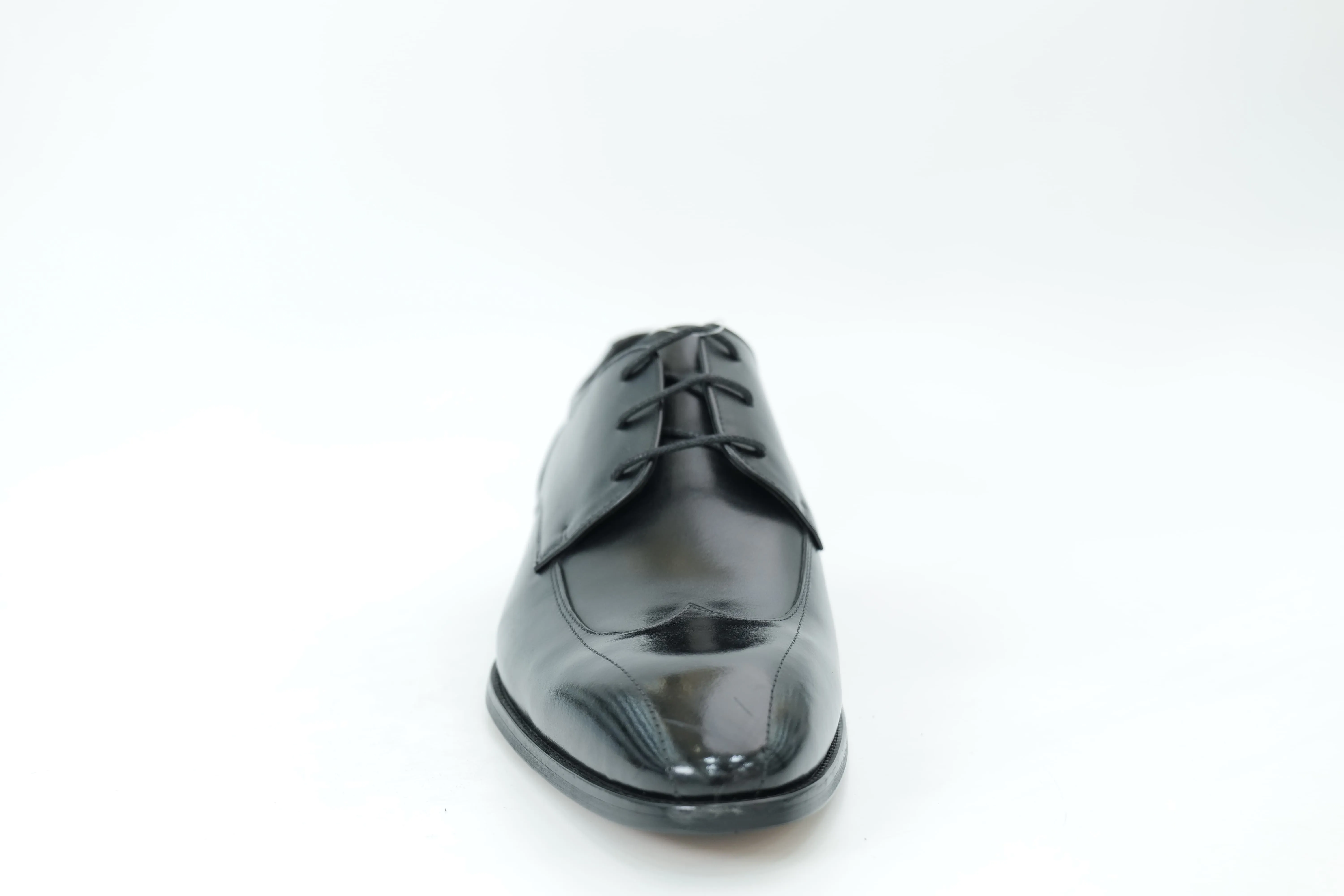 Derby shoes