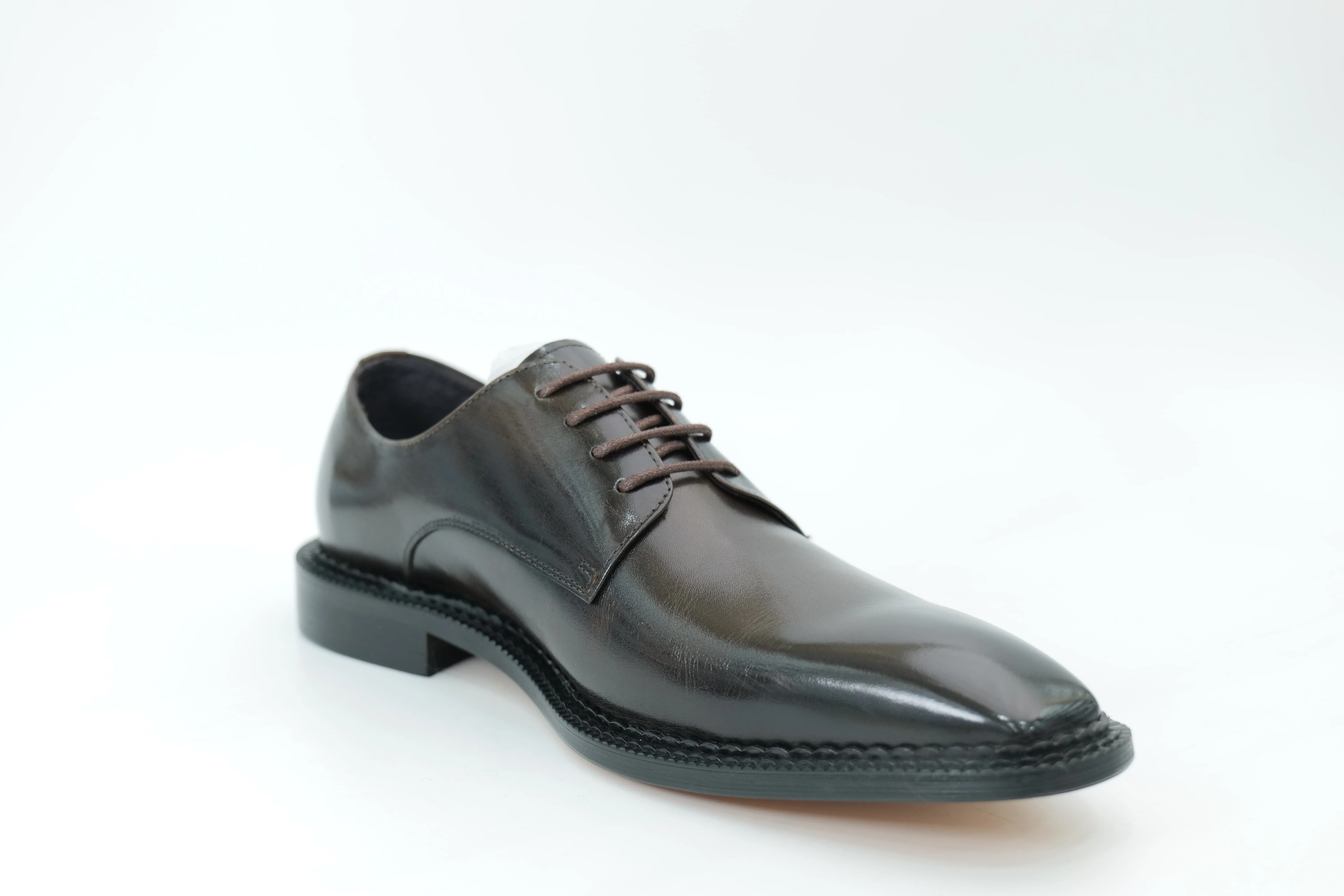 Derby shoes