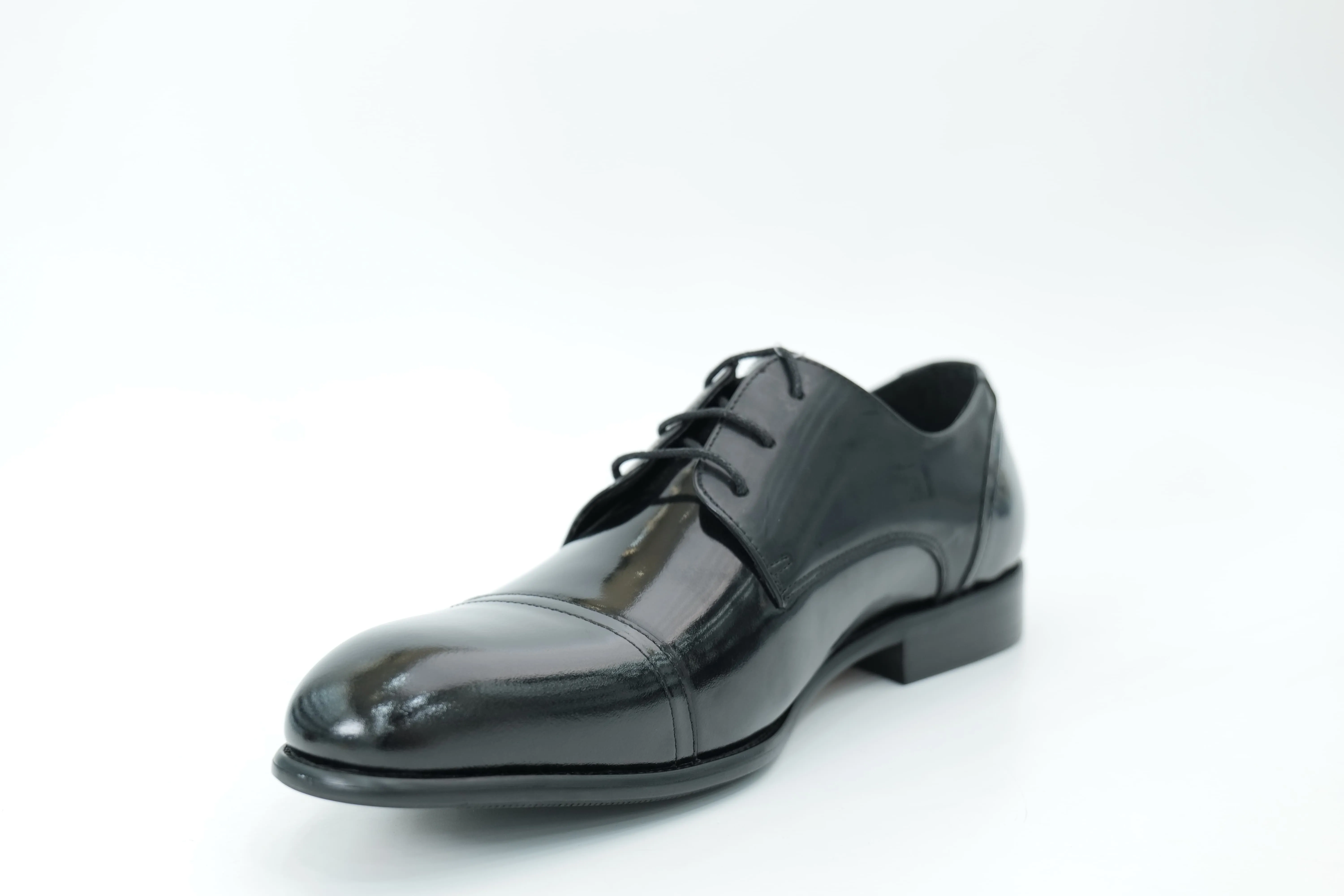 Derby shoes