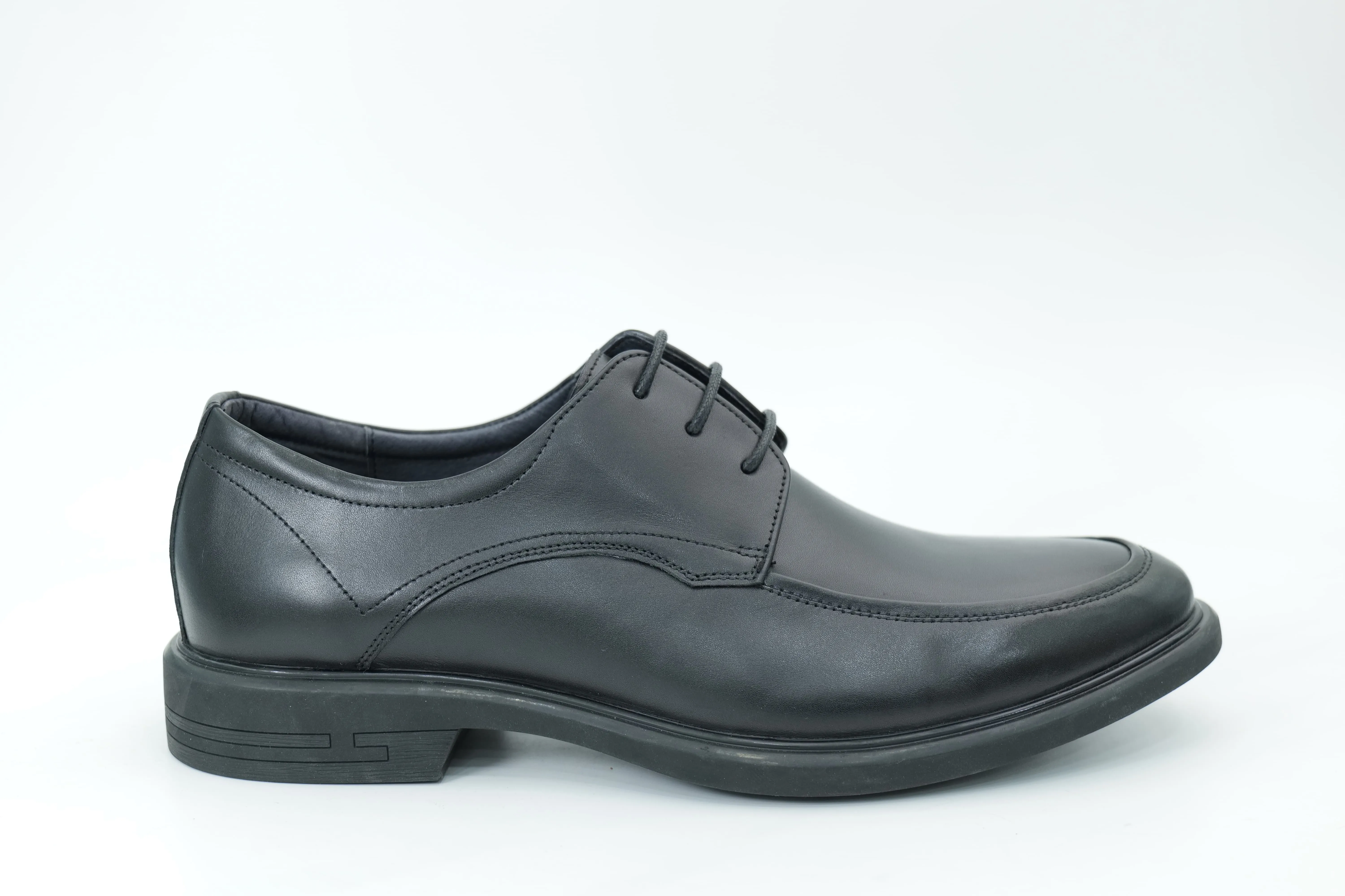Derby shoes