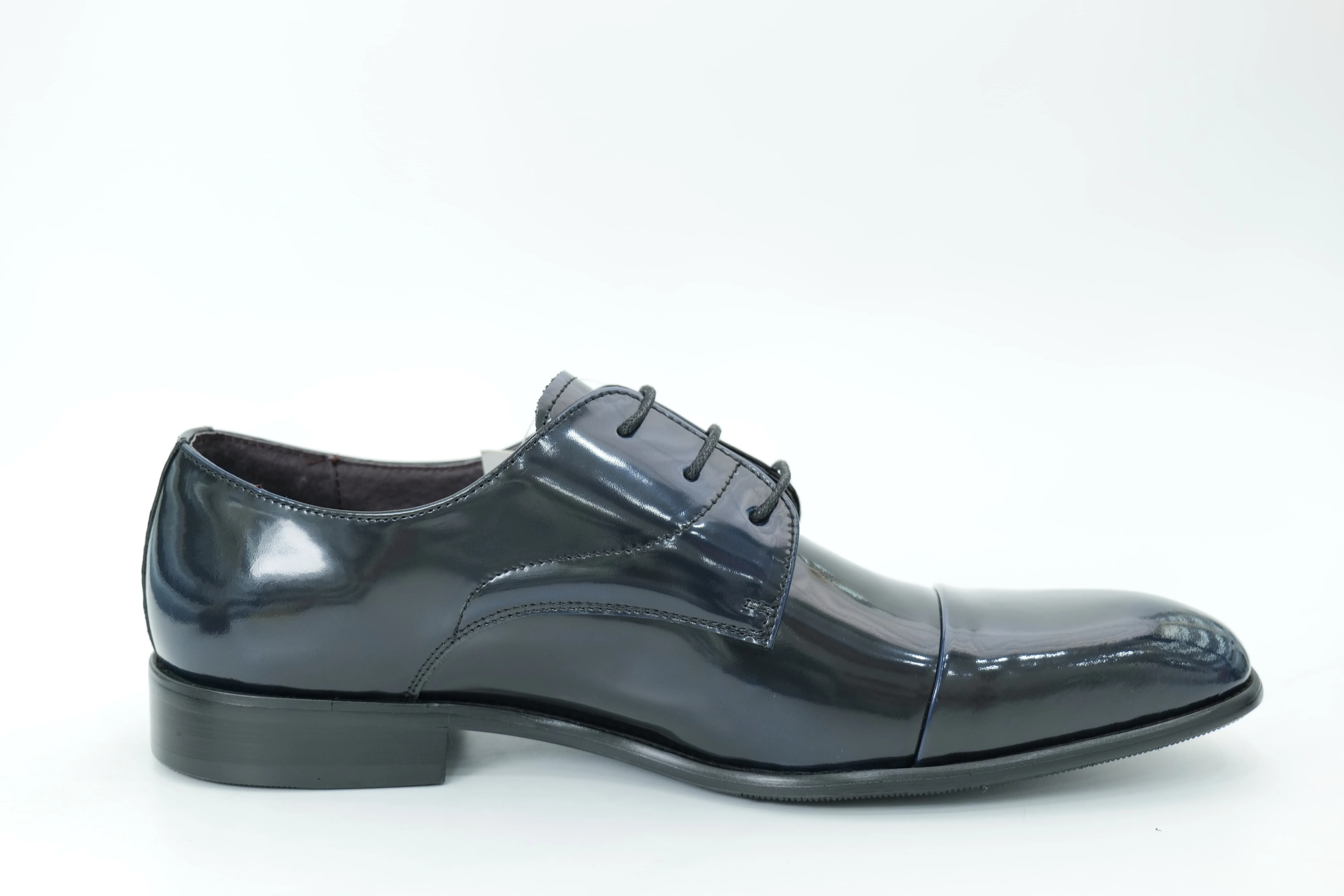 Derby shoes