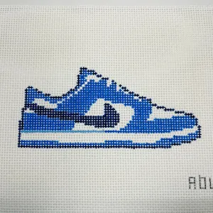 Dunk Sneaker