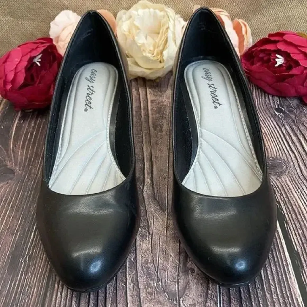 Easy Street Black Proper Pumps 8.5M