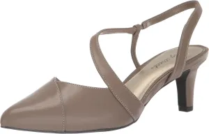 Easy Street Women's Emerald Pump