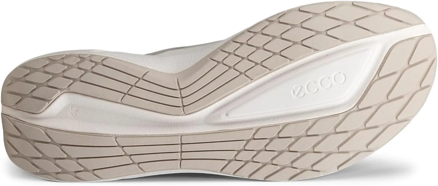 ECCO Women's Biom 2.2 Traveler Slip on Sneaker