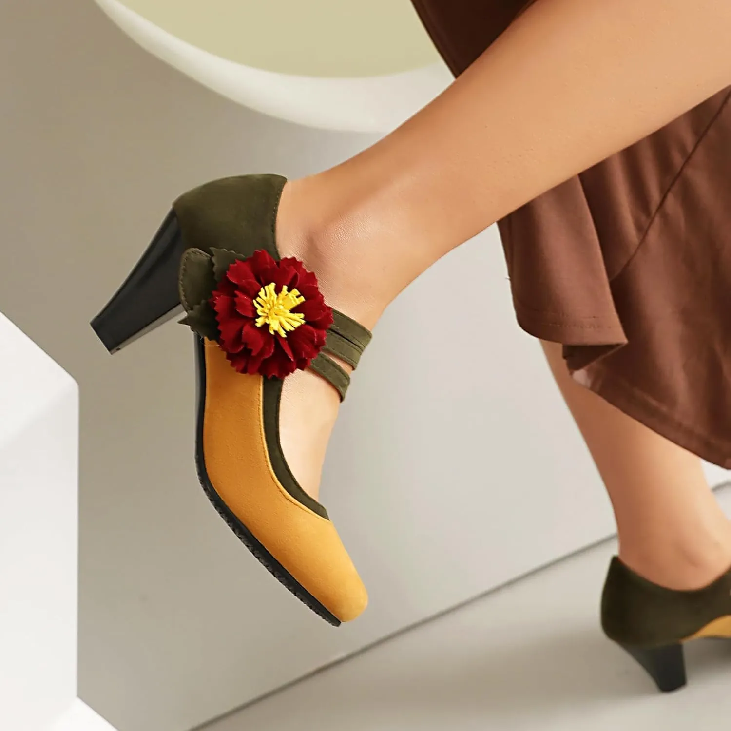 Elerhythm Women's Mary Jane Flower Ankle Strap Vintage Heels 1920s Pumps Closed Round Toe 1950s Victorian Retro Shoes