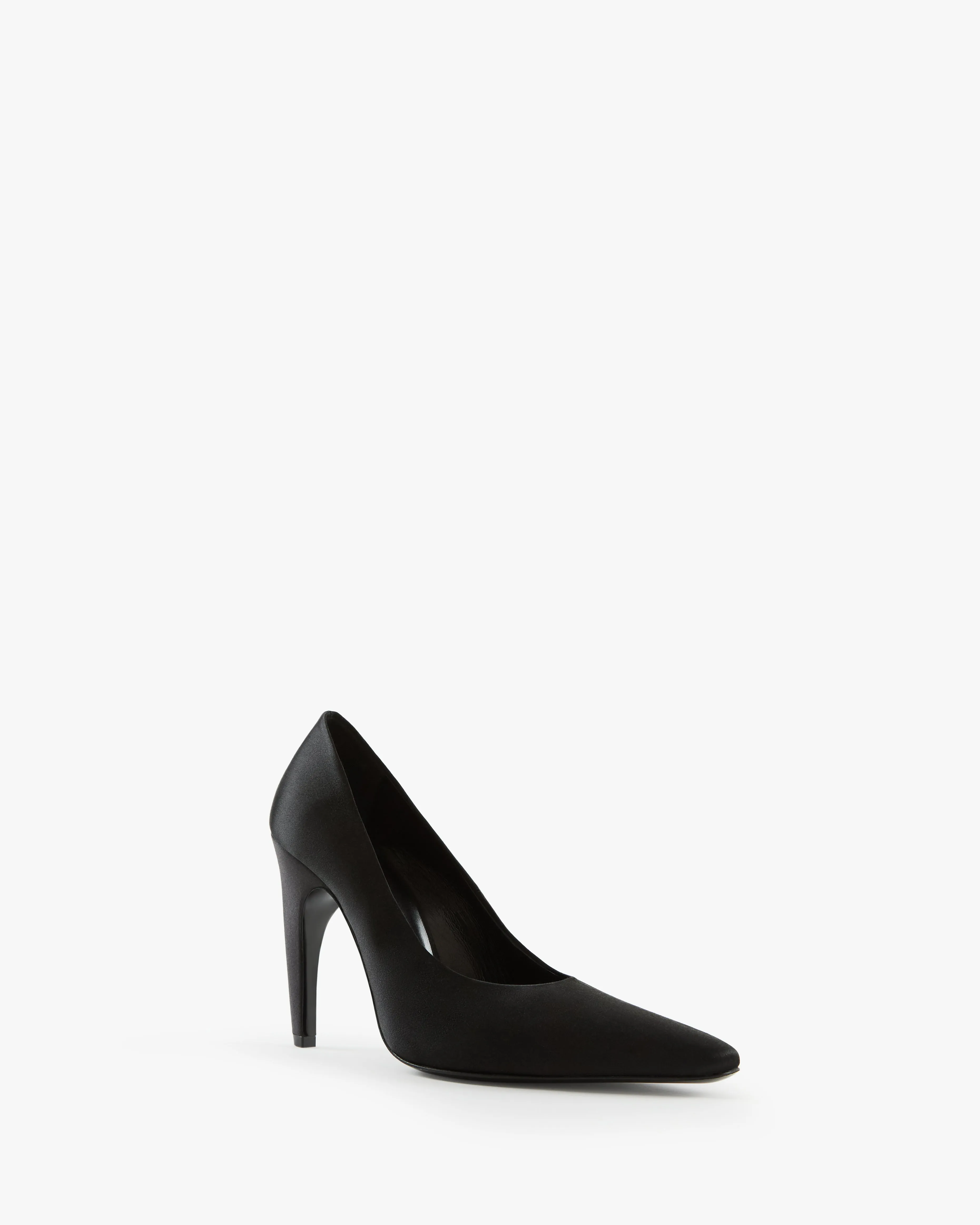 Fame Pump in Black Silk Satin