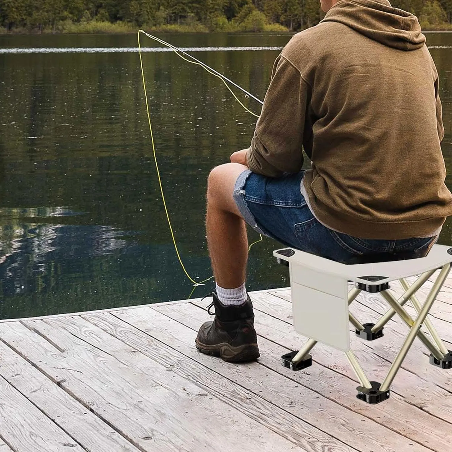 Folding Camping Stool Footstool Multipurpose Sturdy Portable Mini Foldable Chair for Outdoor Barbecue Beach Travel Hiking, White, 33cmx33cmx32cm