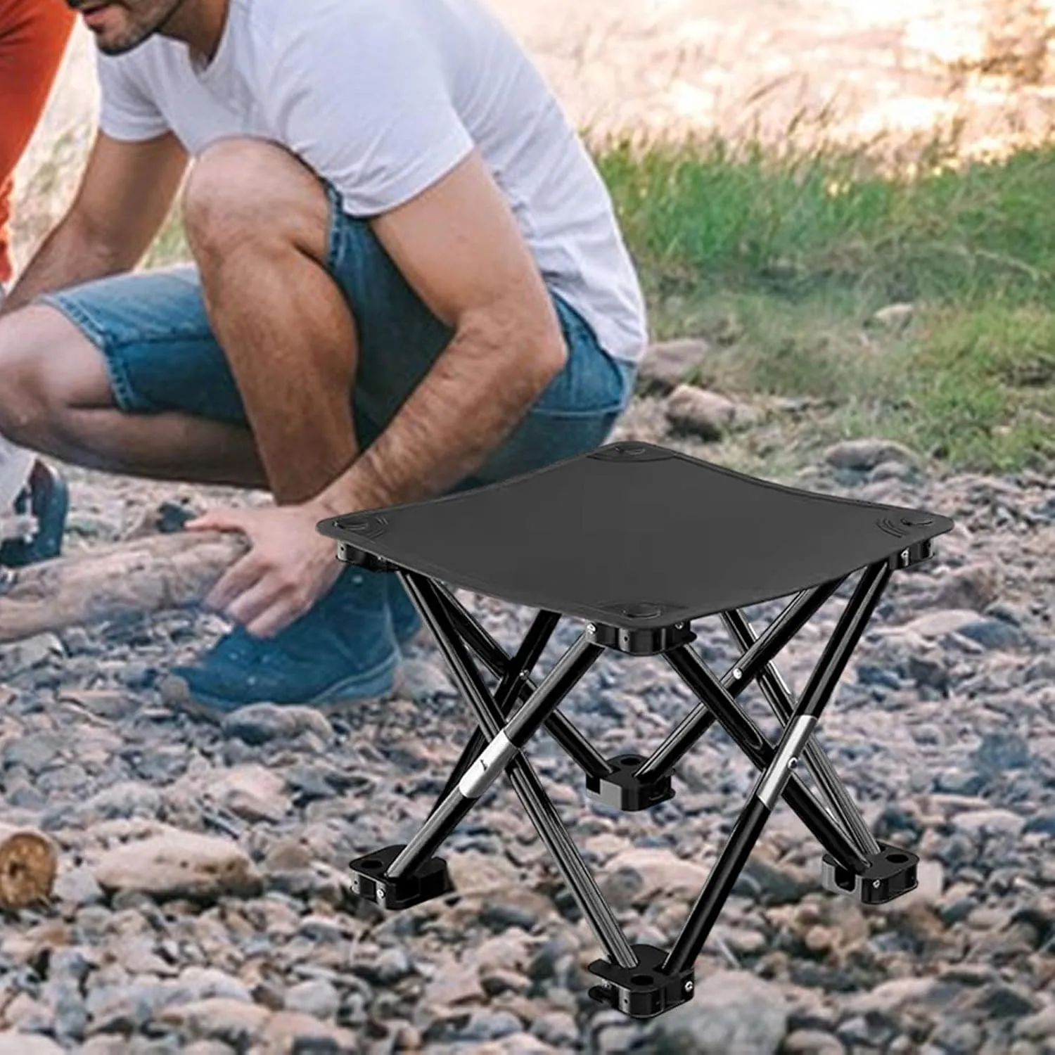 Folding Camping Stool Footstool Sturdy Lightweight Portable Small Foldable Chair for Barbecue Camping Fishing Outdoor Garden, Black, 33cmx33cmx32cm