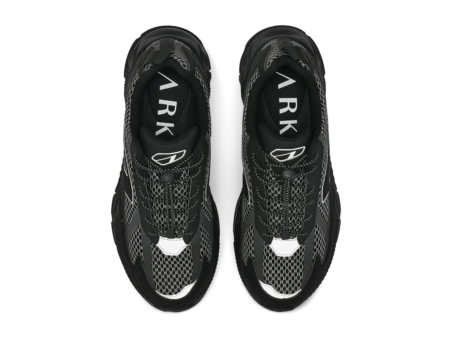 Forma Runner | Black | Women