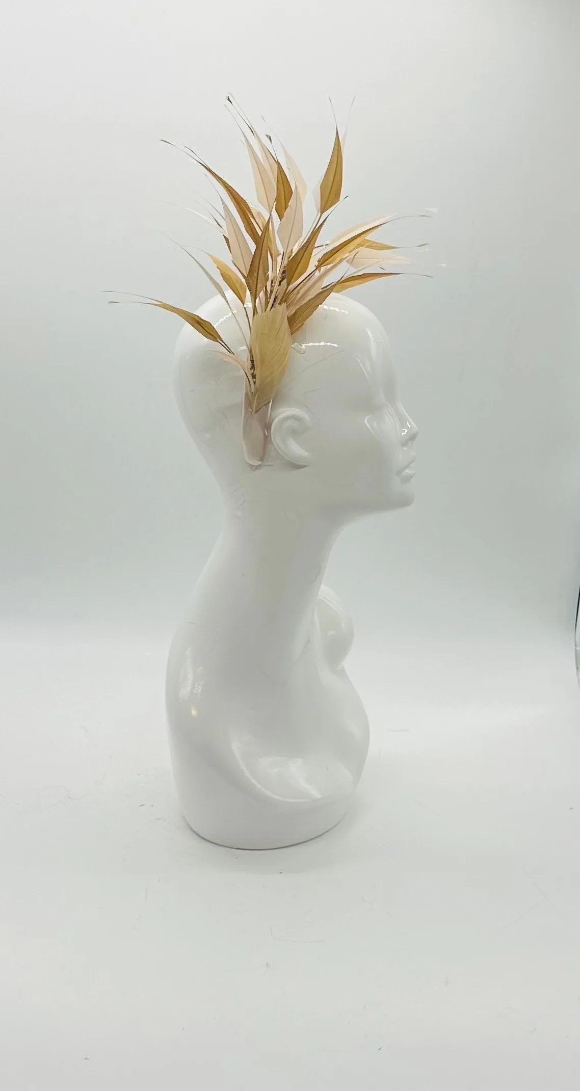 Gold  Derby Fascinator, Kentucky Derby Hat Alternative, Kentucky derby hat (SILVER LINE)