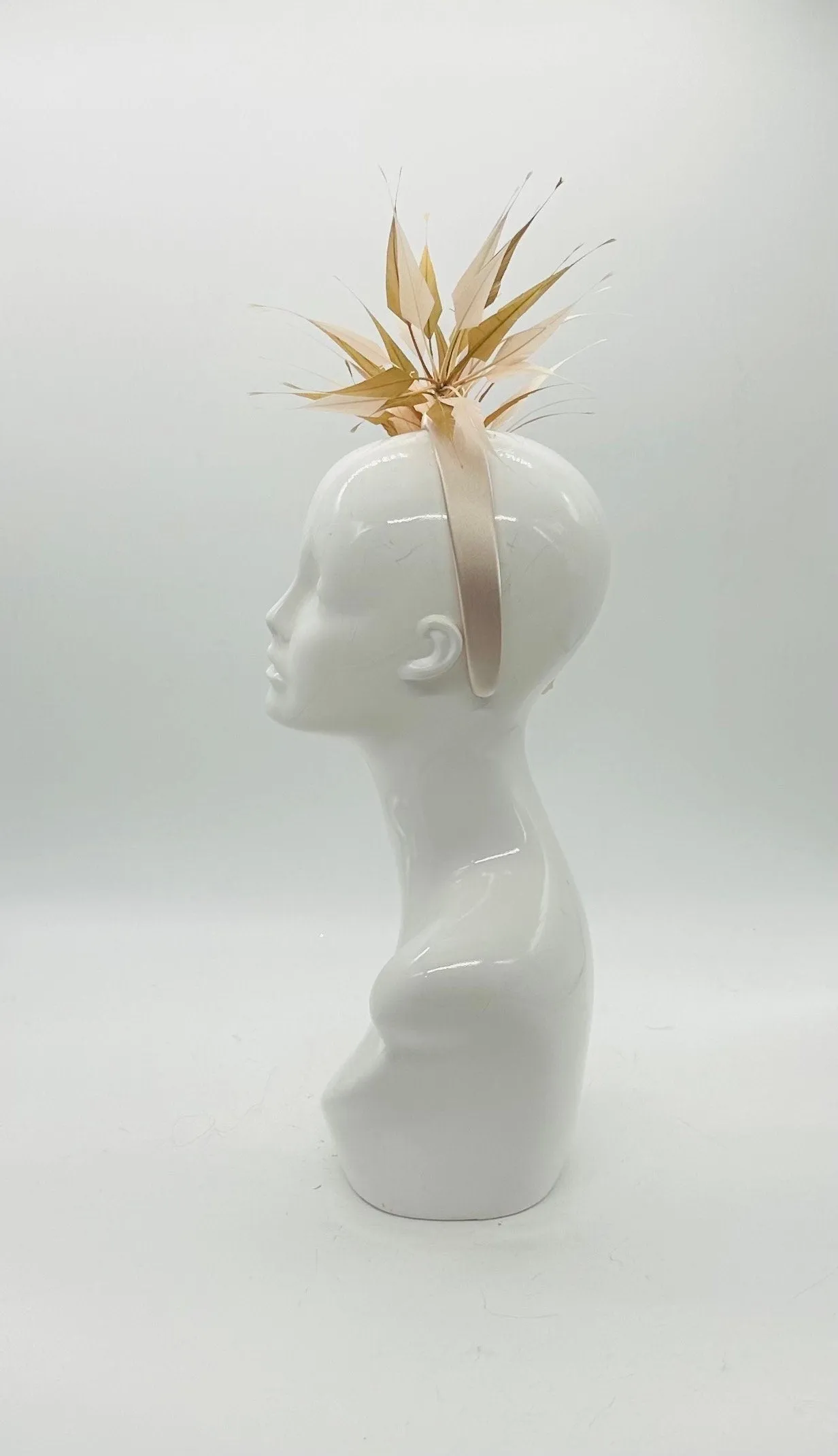 Gold  Derby Fascinator, Kentucky Derby Hat Alternative, Kentucky derby hat (SILVER LINE)