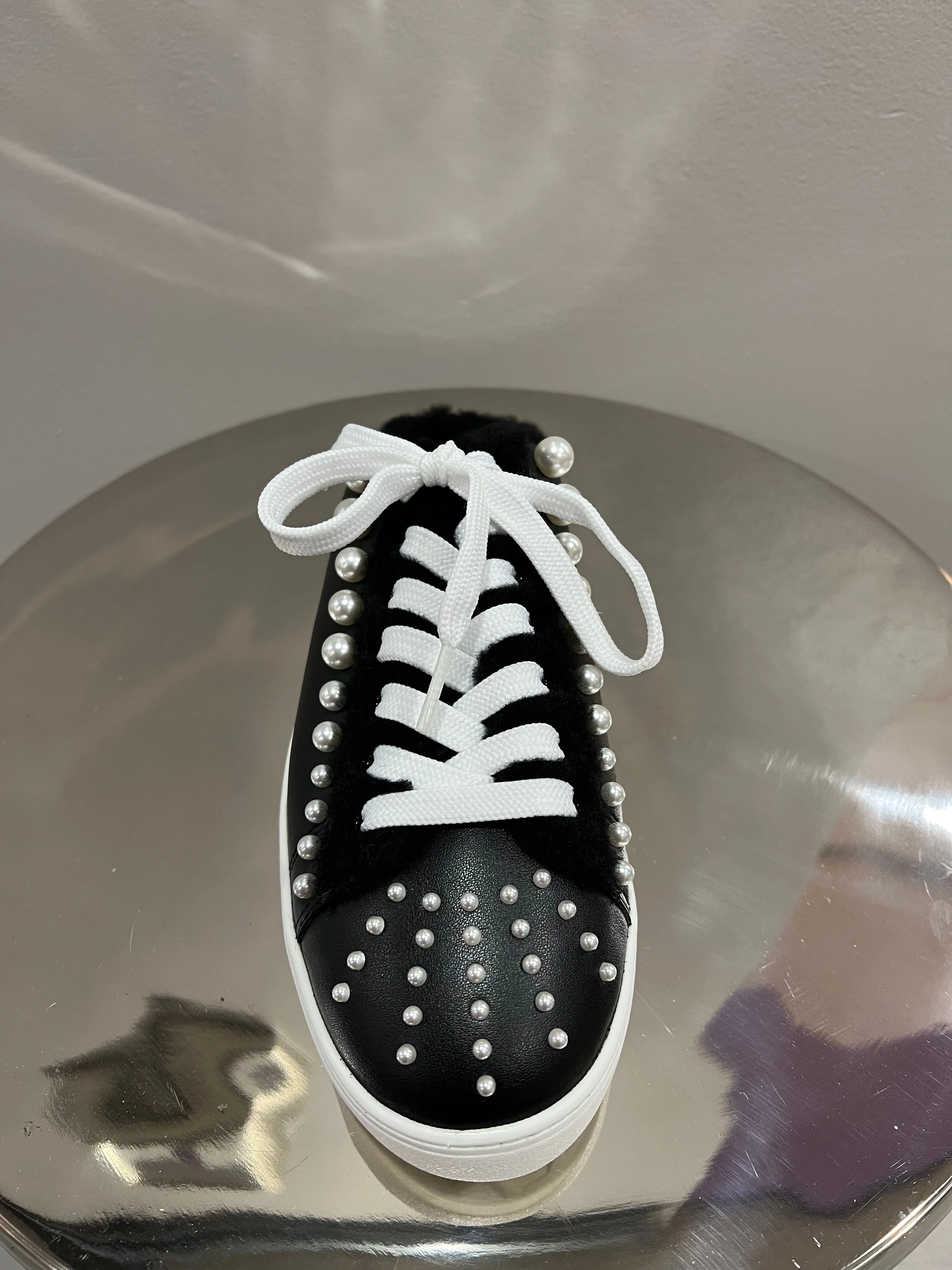 GOLDIE SLIP ON SNEAKER