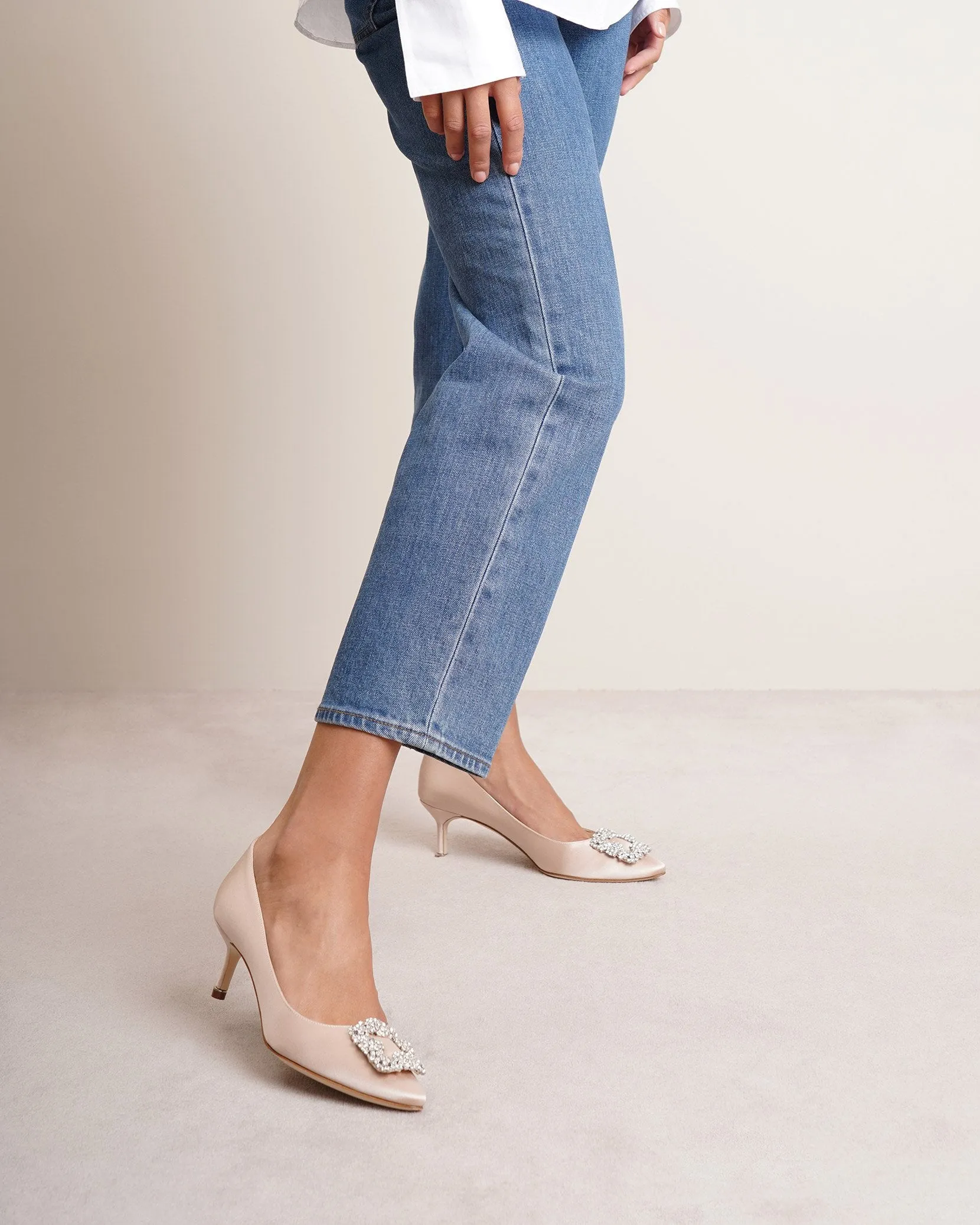 Hangisi 50 nude satin pumps