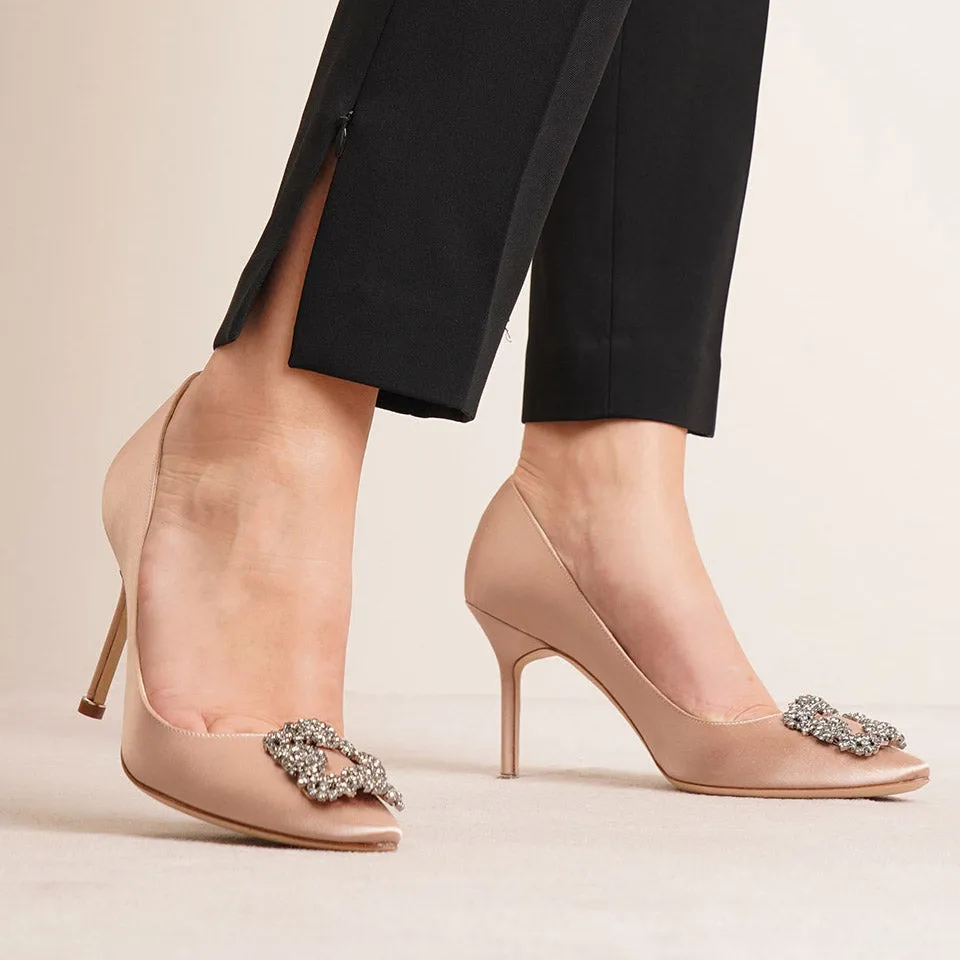 Hangisi 90 beige rose satin pumps