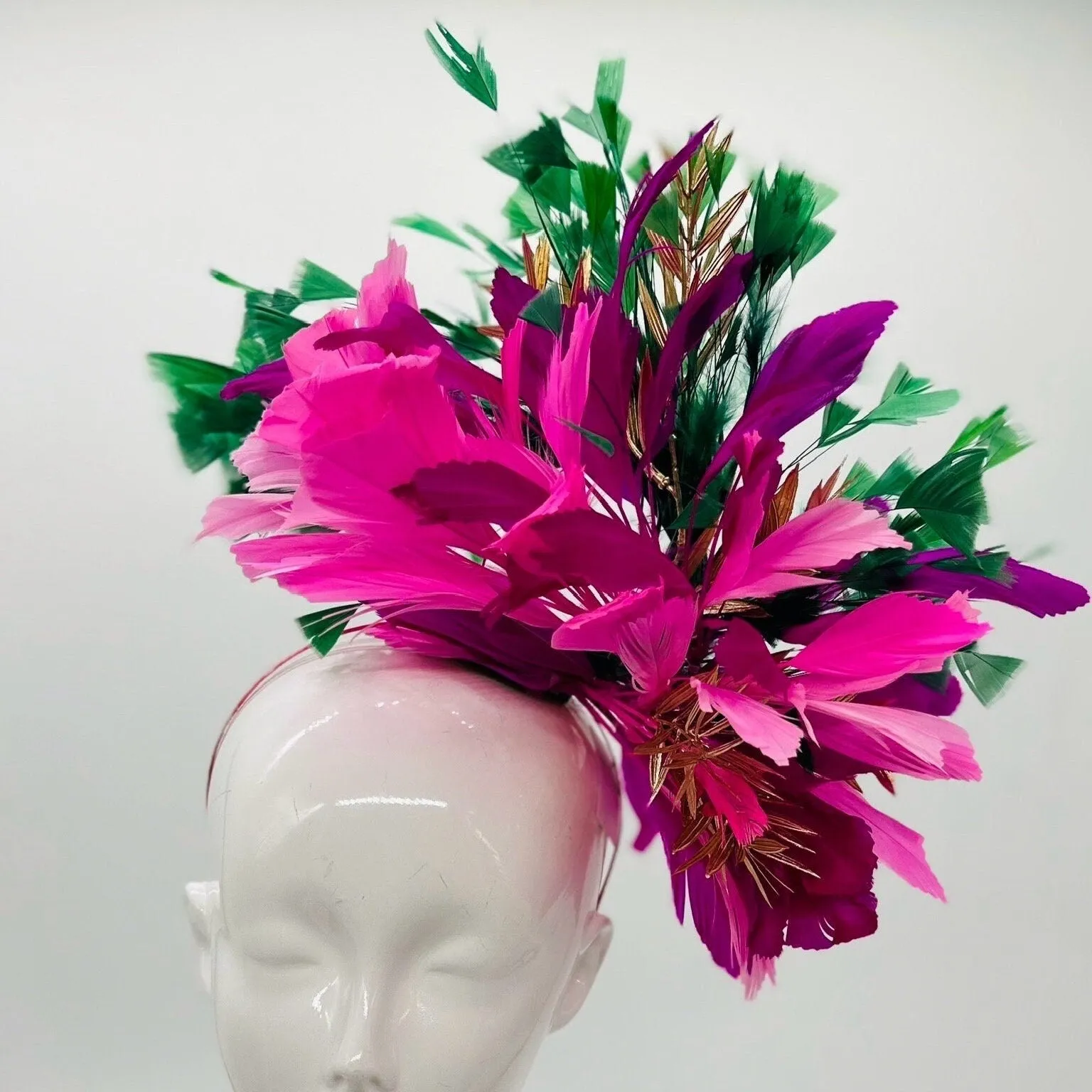 Hot pink, Fuchsia, and Green Derby Fascinator, Kentucky Derby Hat Alternative, Kentucky derby hat (GOLD LINE)
