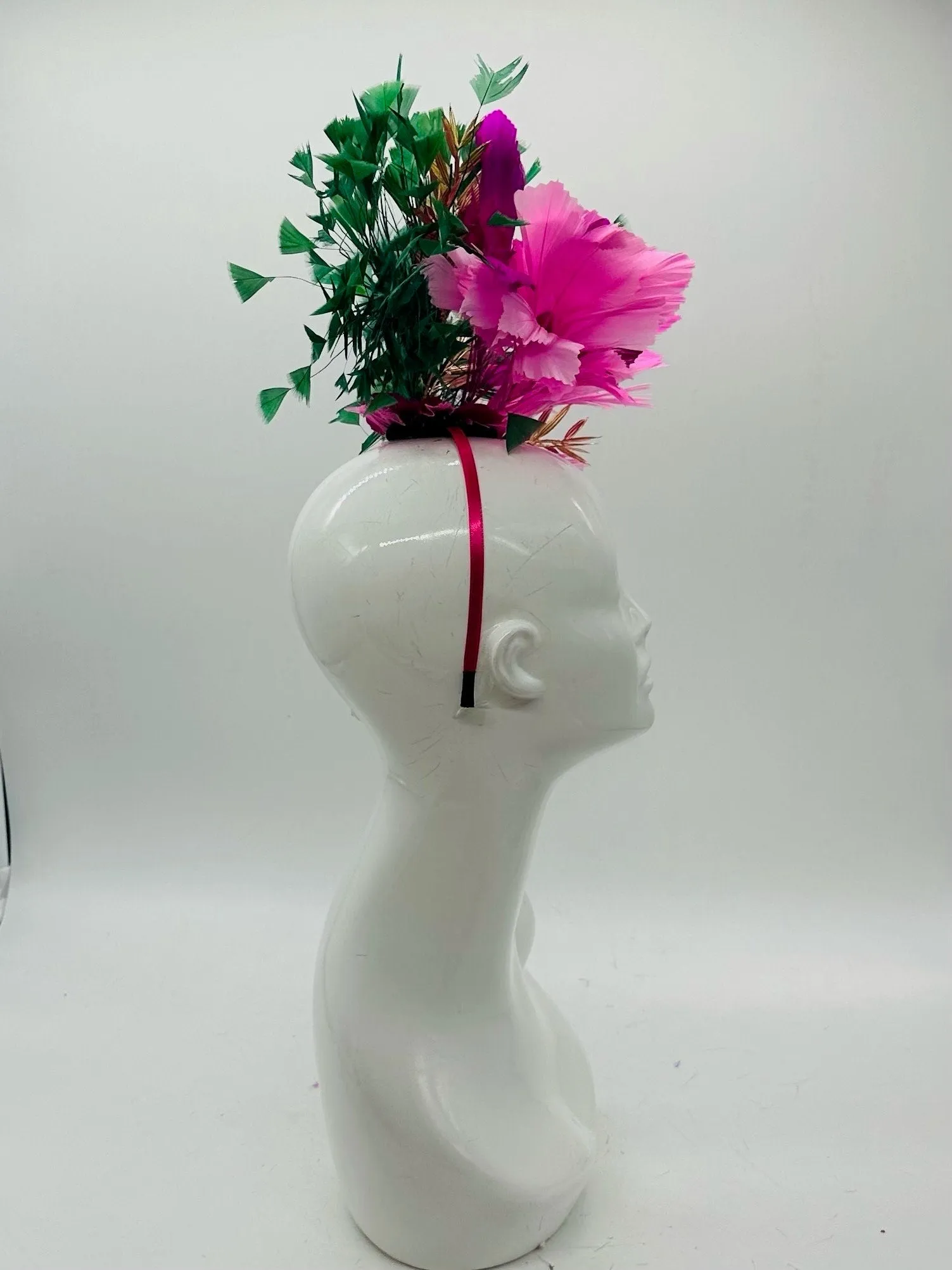 Hot pink, Fuchsia, and Green Derby Fascinator, Kentucky Derby Hat Alternative, Kentucky derby hat (GOLD LINE)