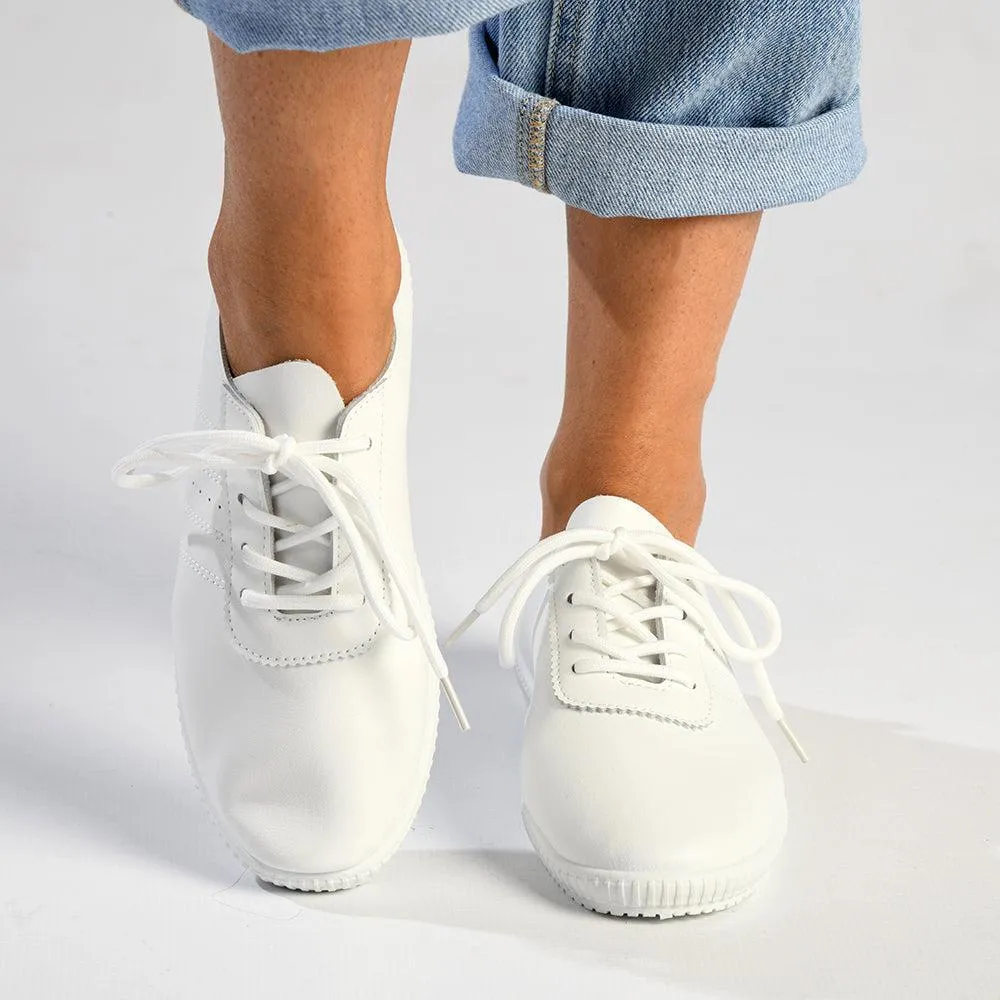 Jesiah Shoe in White