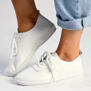 Jesiah Shoe in White