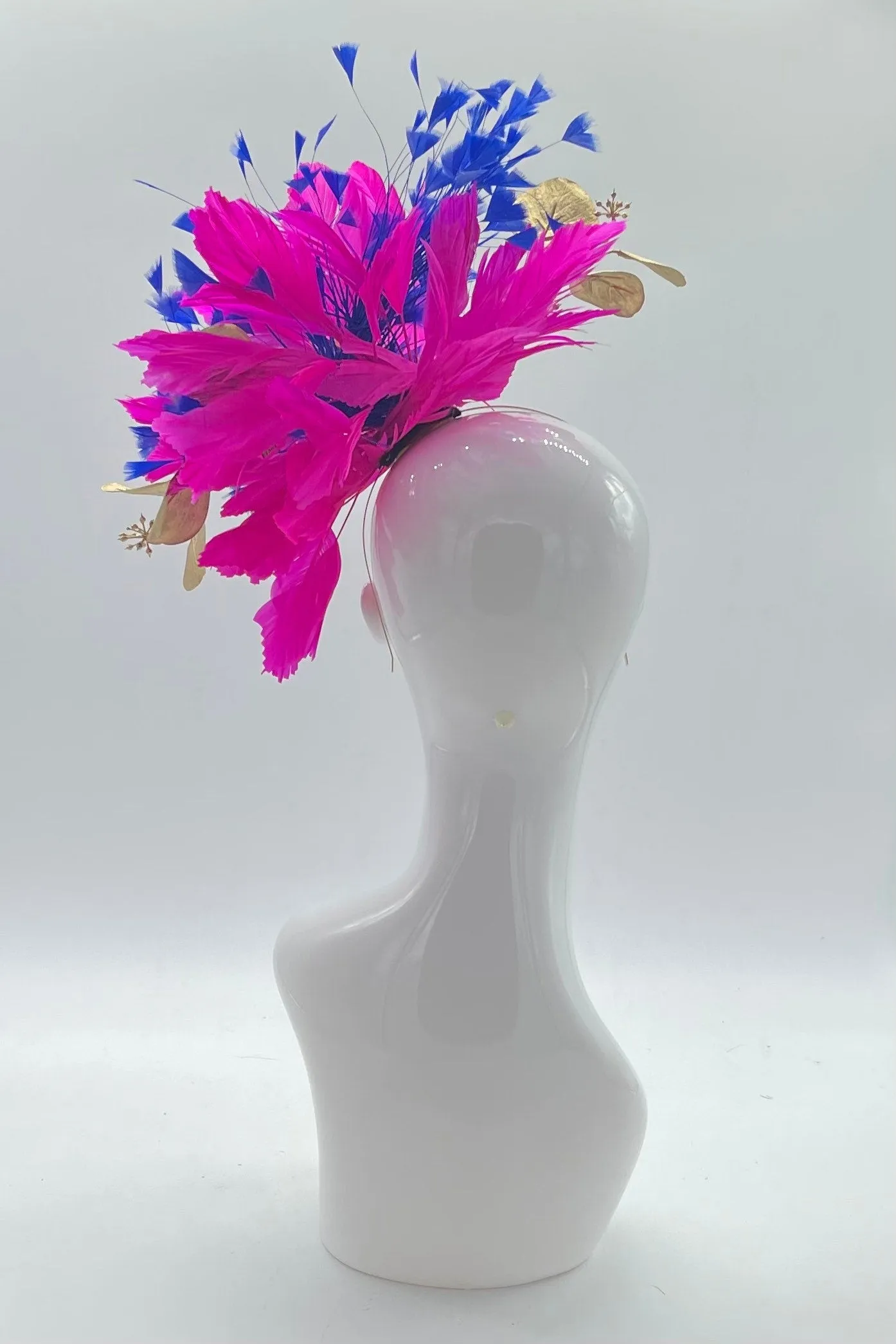 Kentucky derby fascinator, derby hat alternative, flora headpiece, feather fascinator, derby hat, horse racing hat, (GOLD LINE)