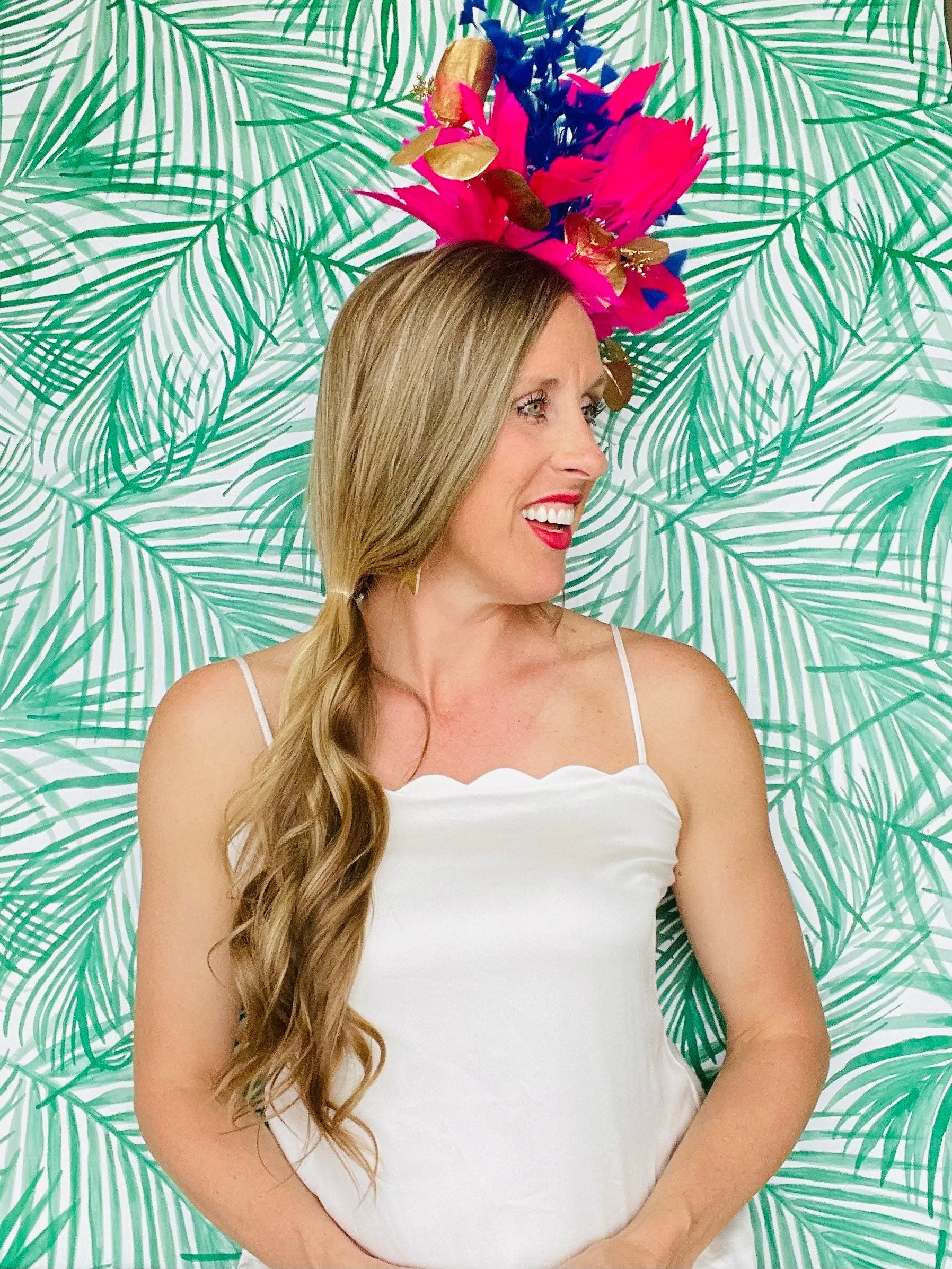 Kentucky derby fascinator, derby hat alternative, flora headpiece, feather fascinator, derby hat, horse racing hat, (GOLD LINE)