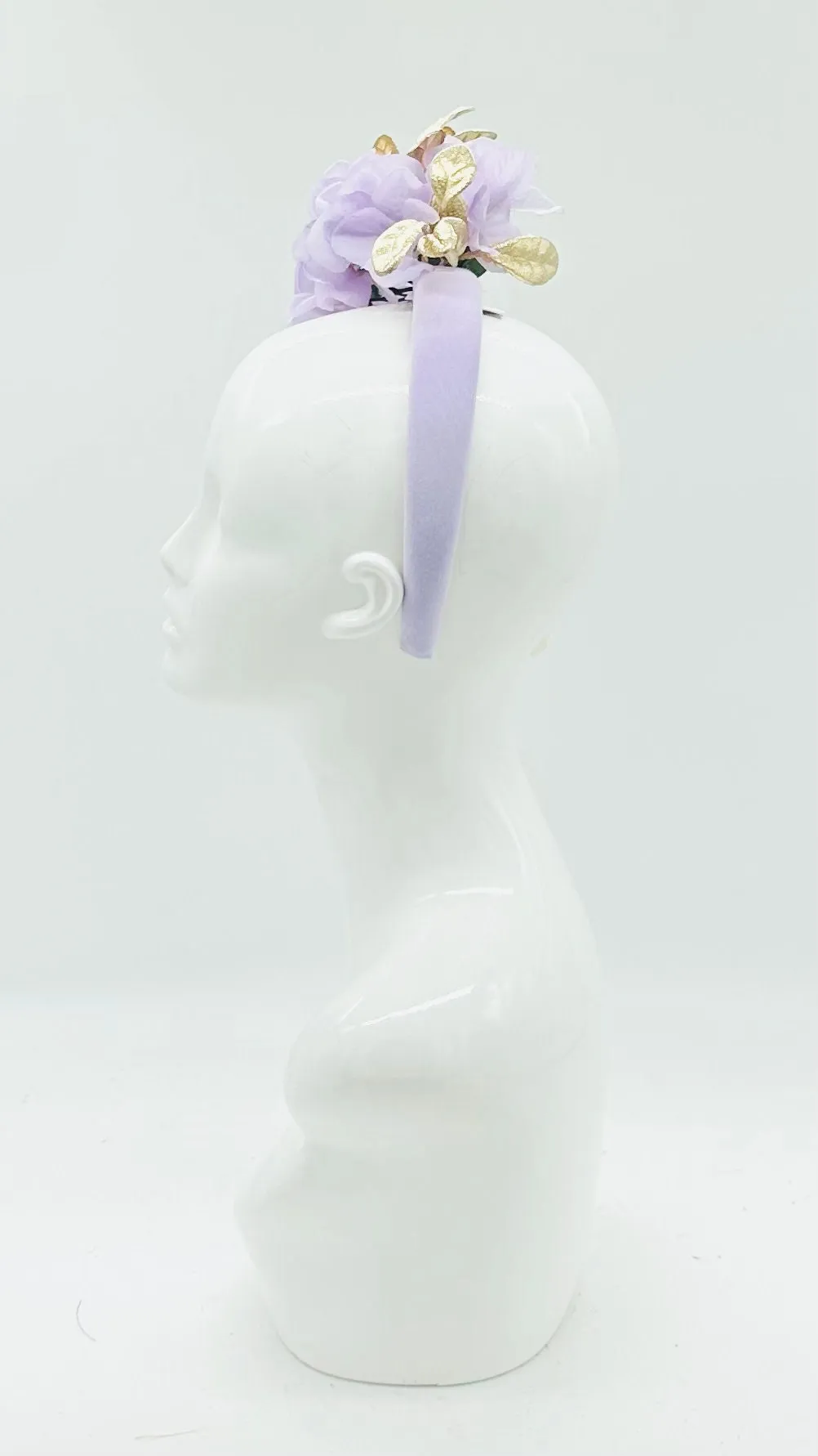 Lavender lilac Kentucky Derby Fascinator, Oaks, Thurby, headpiece, derby hat Kentucky Derby Hat Alternative, Floral Fascinator (SILVER LINE)
