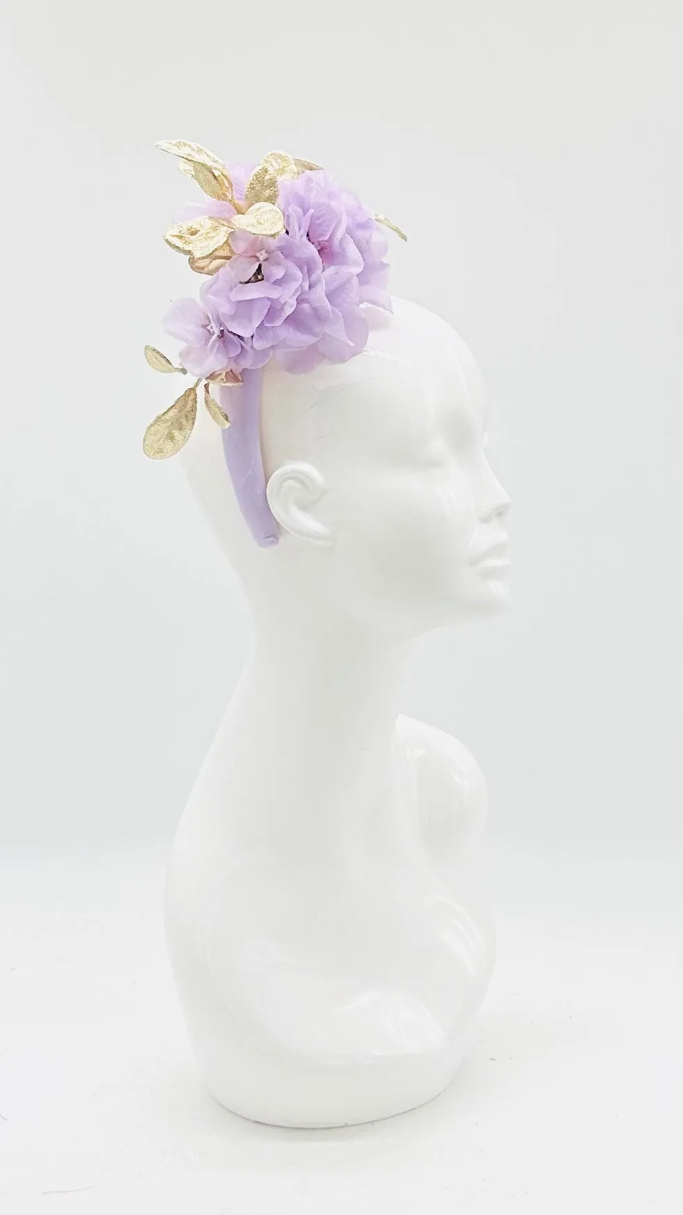 Lavender lilac Kentucky Derby Fascinator, Oaks, Thurby, headpiece, derby hat Kentucky Derby Hat Alternative, Floral Fascinator (SILVER LINE)
