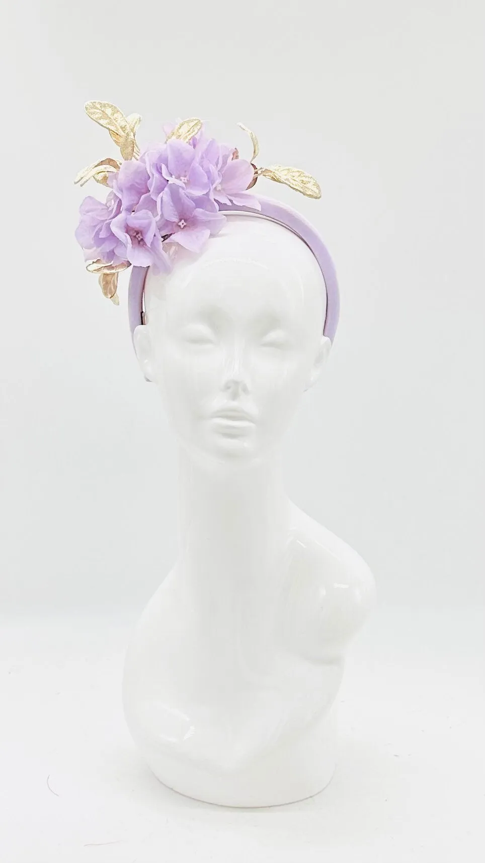 Lavender lilac Kentucky Derby Fascinator, Oaks, Thurby, headpiece, derby hat Kentucky Derby Hat Alternative, Floral Fascinator (SILVER LINE)
