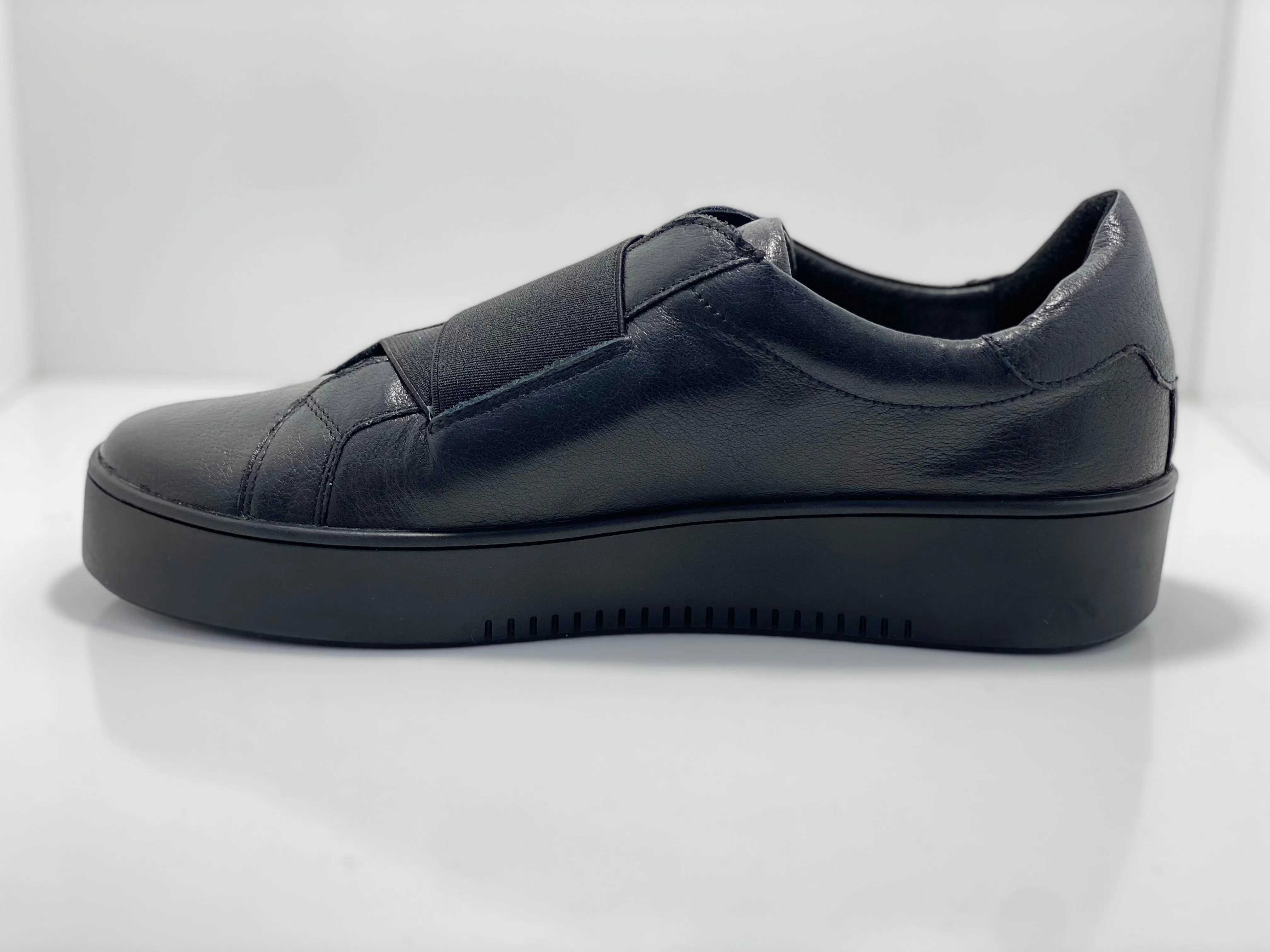 Lexasy Slip on Sneaker with Elastic Strap