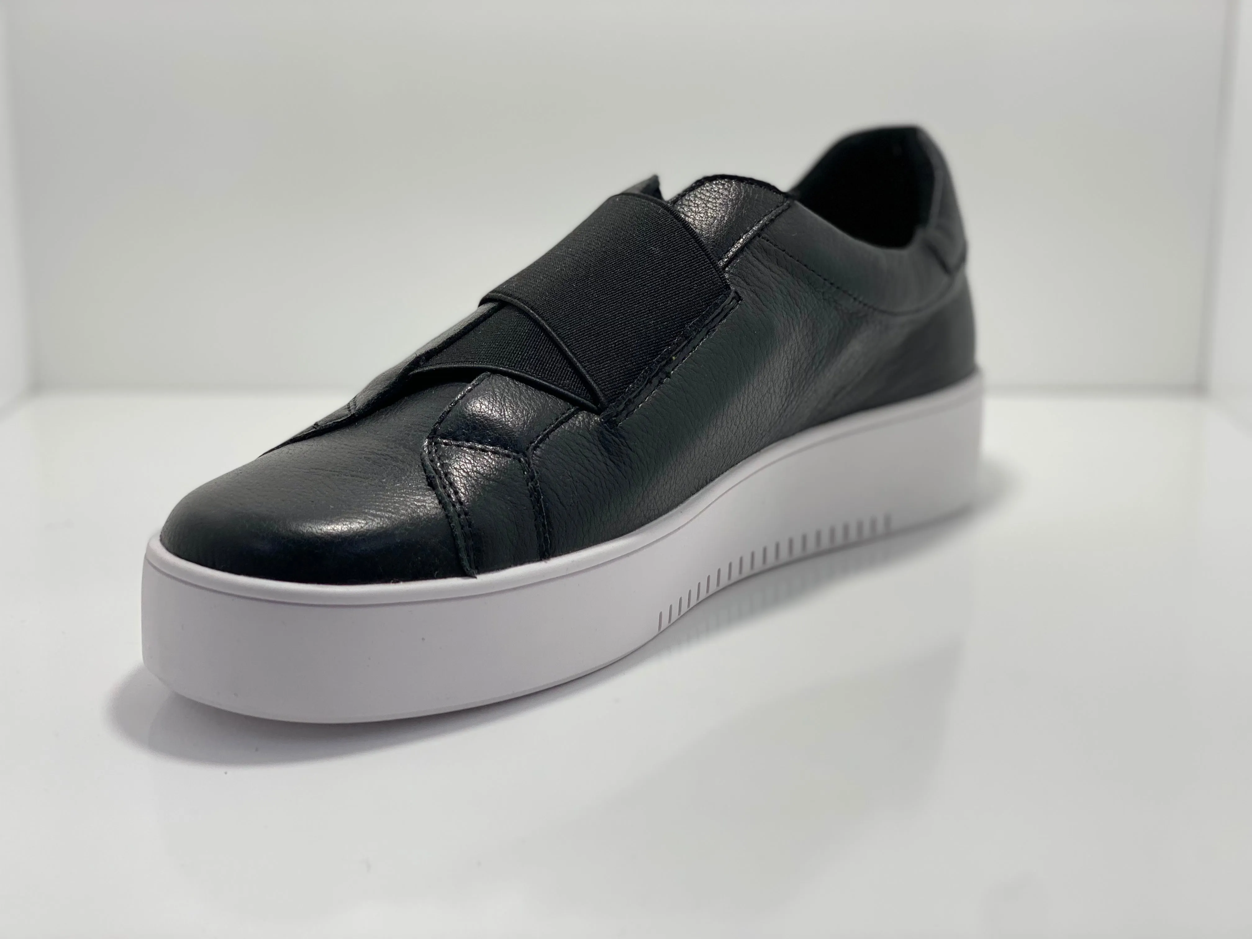 Lexasy Slip on Sneaker with Elastic Strap