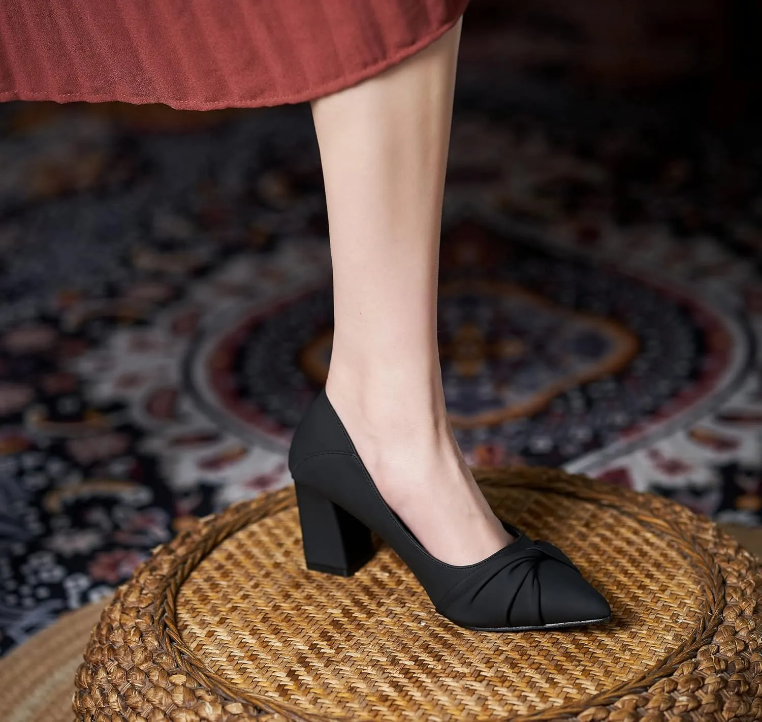 LizFoYa Women Ruched Band Office Daily Wear Work Pump Block Heel Pointed Toe Foldable Chunky Mid Heels