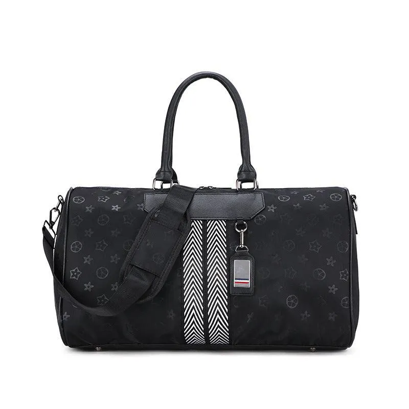 LV Executive Black Large Capacity Travel Bag With Classic Black And White Designs