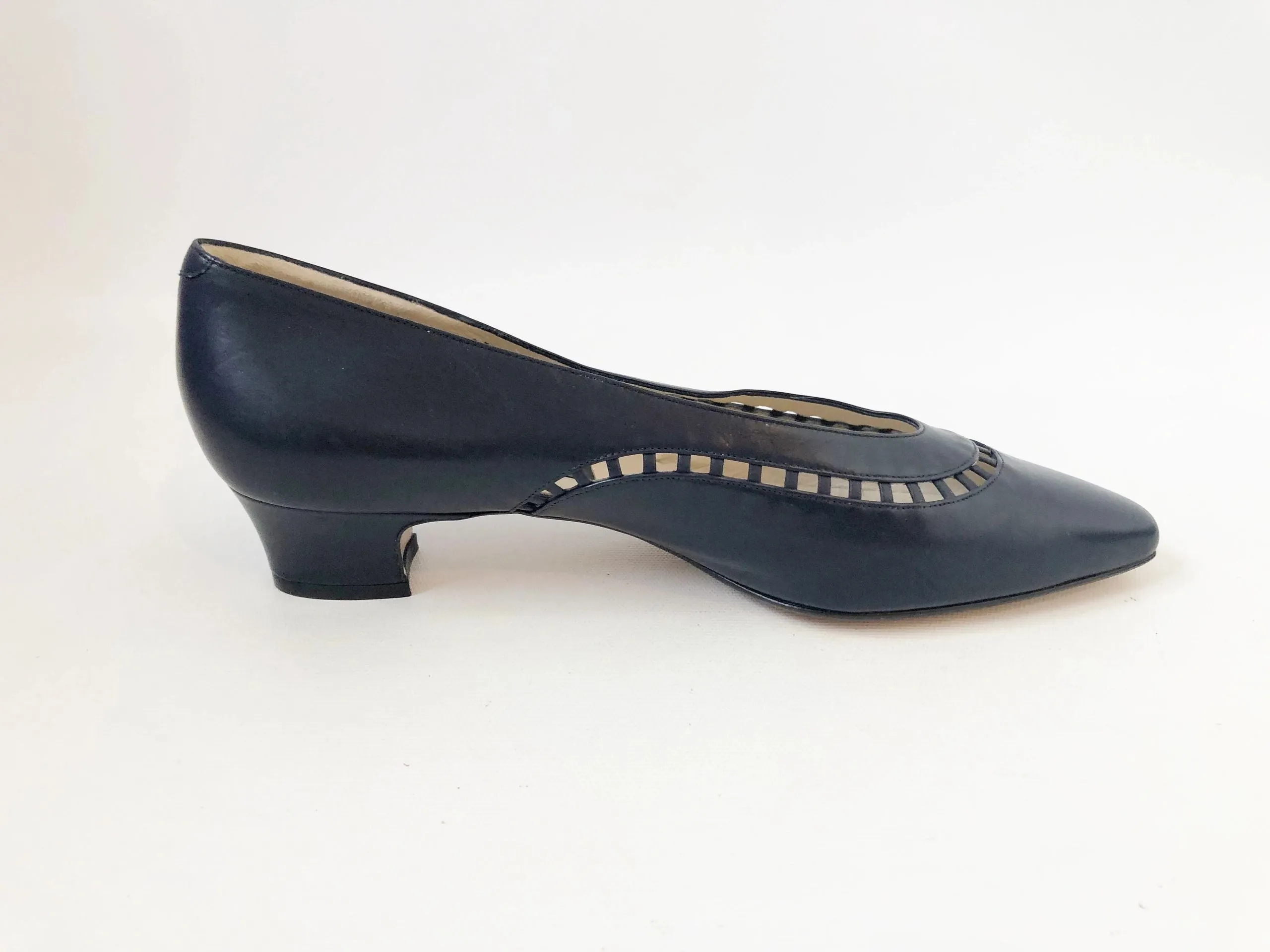 NEW Bally Cutout Leather Pump Size 9.5