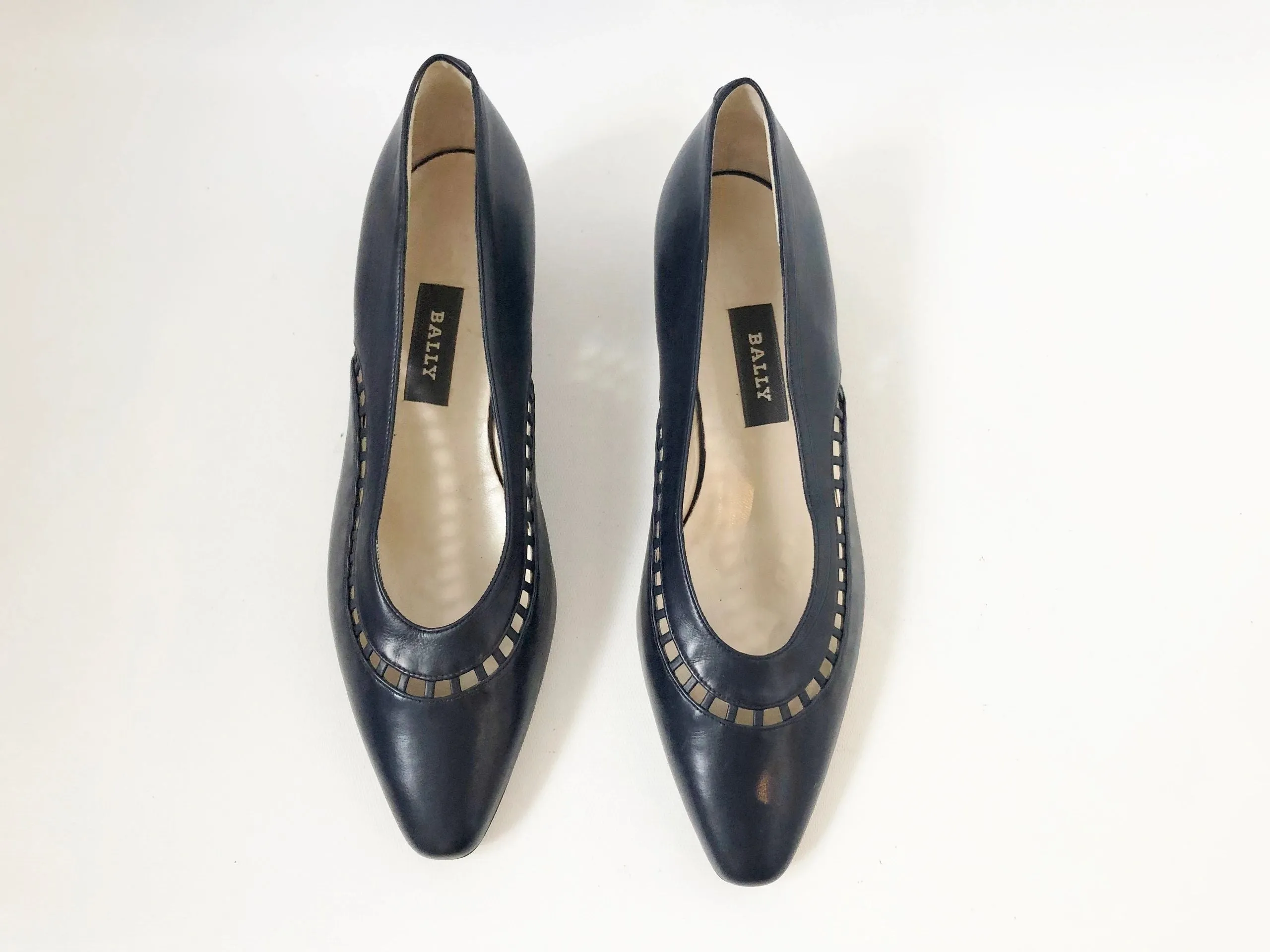 NEW Bally Cutout Leather Pump Size 9.5