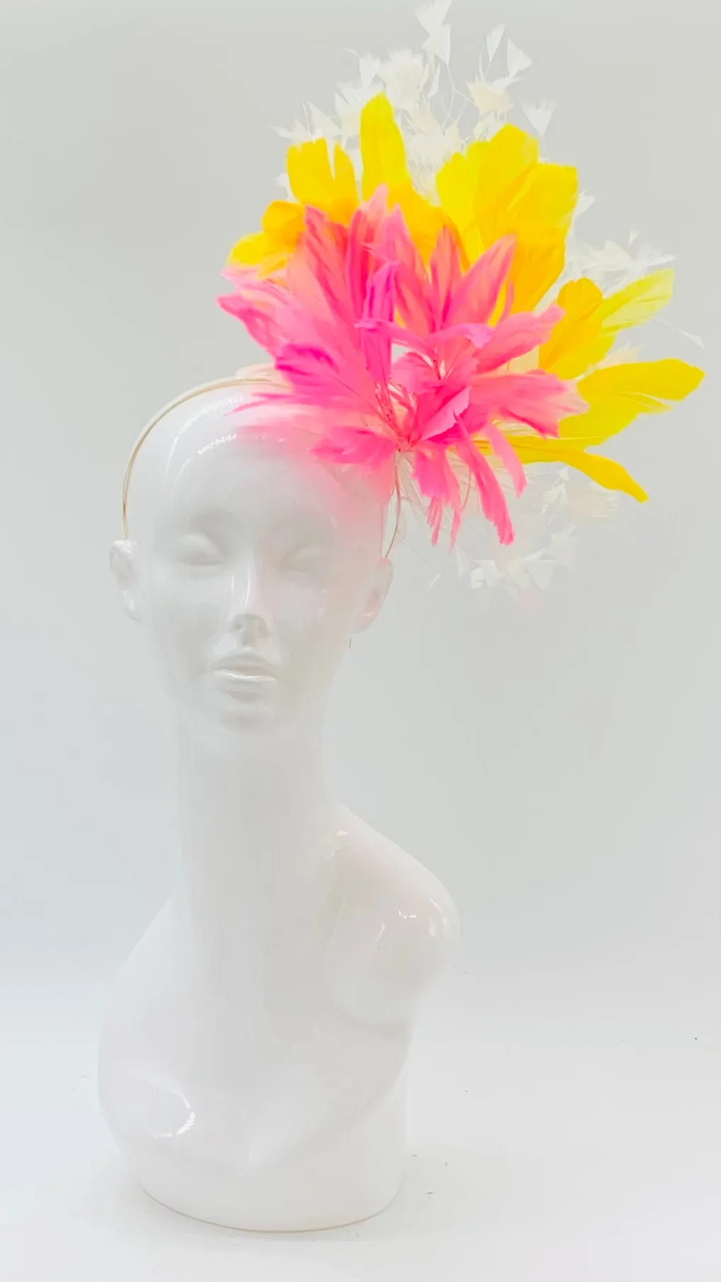 Pink, Yellow, White Derby Fascinator, Kentucky Derby Hat Alternative, Kentucky derby hat (GOLD LINE)
