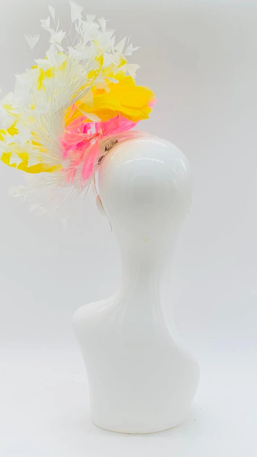 Pink, Yellow, White Derby Fascinator, Kentucky Derby Hat Alternative, Kentucky derby hat (GOLD LINE)