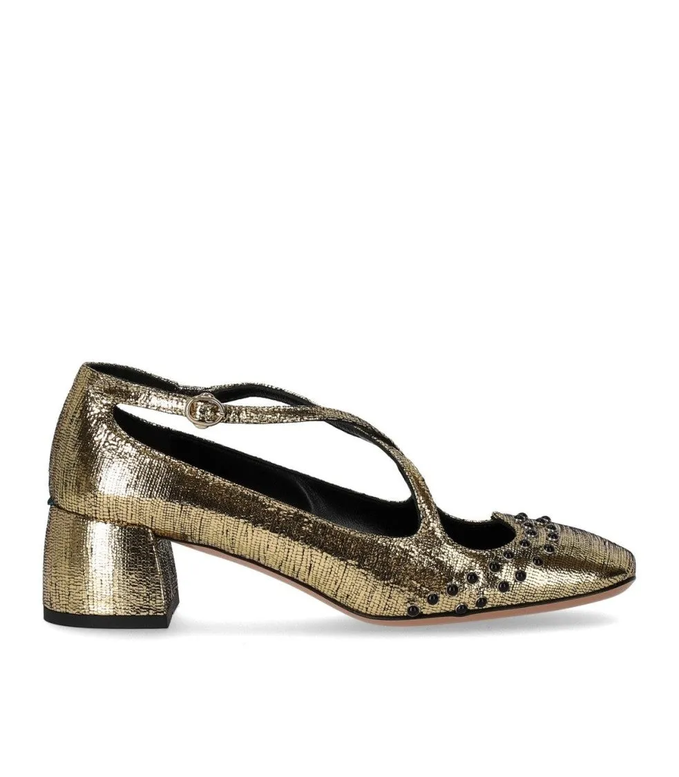 Two For Love Gold Pump