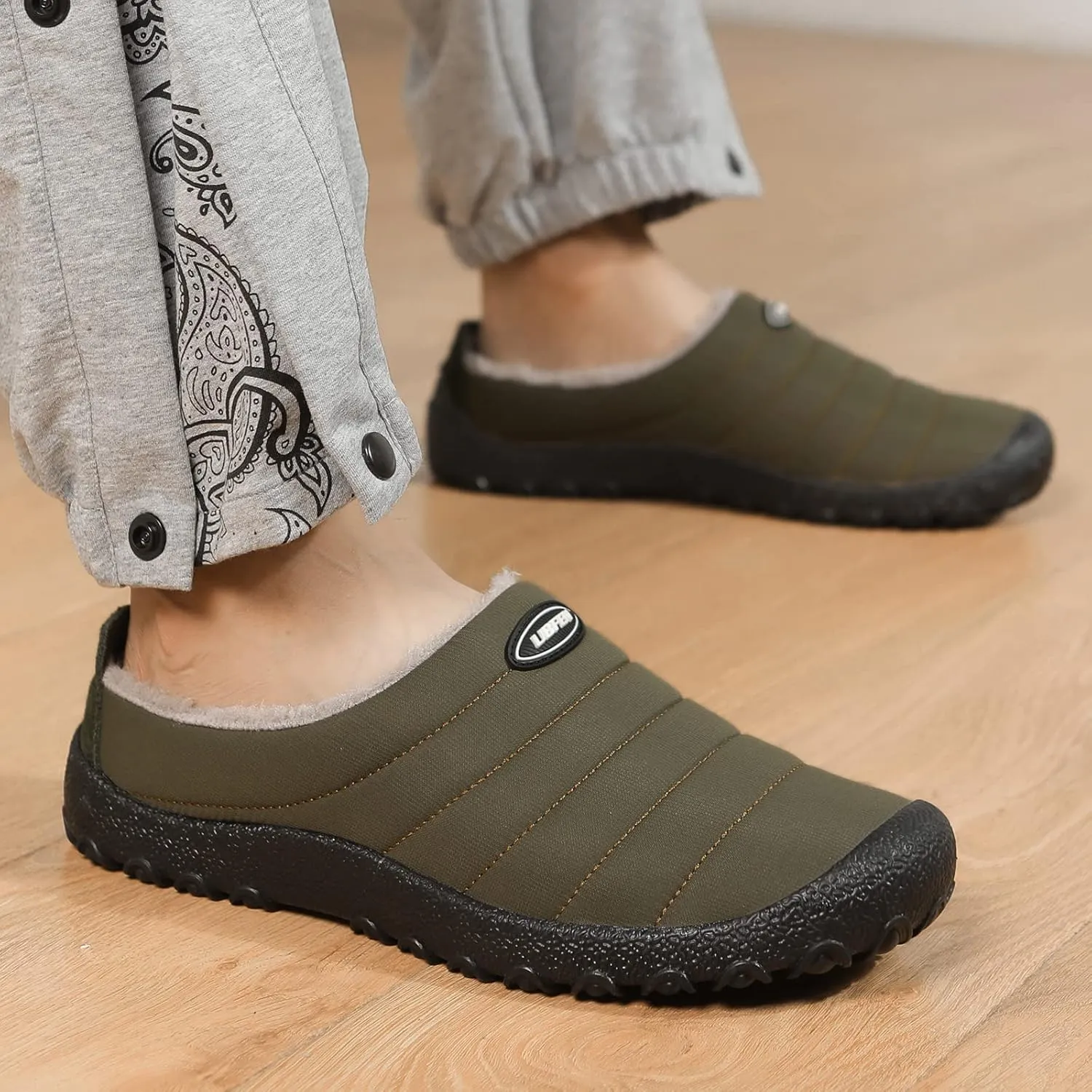 UBFEN Mens Womens Winter Warm Slippers with Fuzzy Plush Lining Slip on House Shoes Indoor Outdoor Anti-Skid Rubber Sole