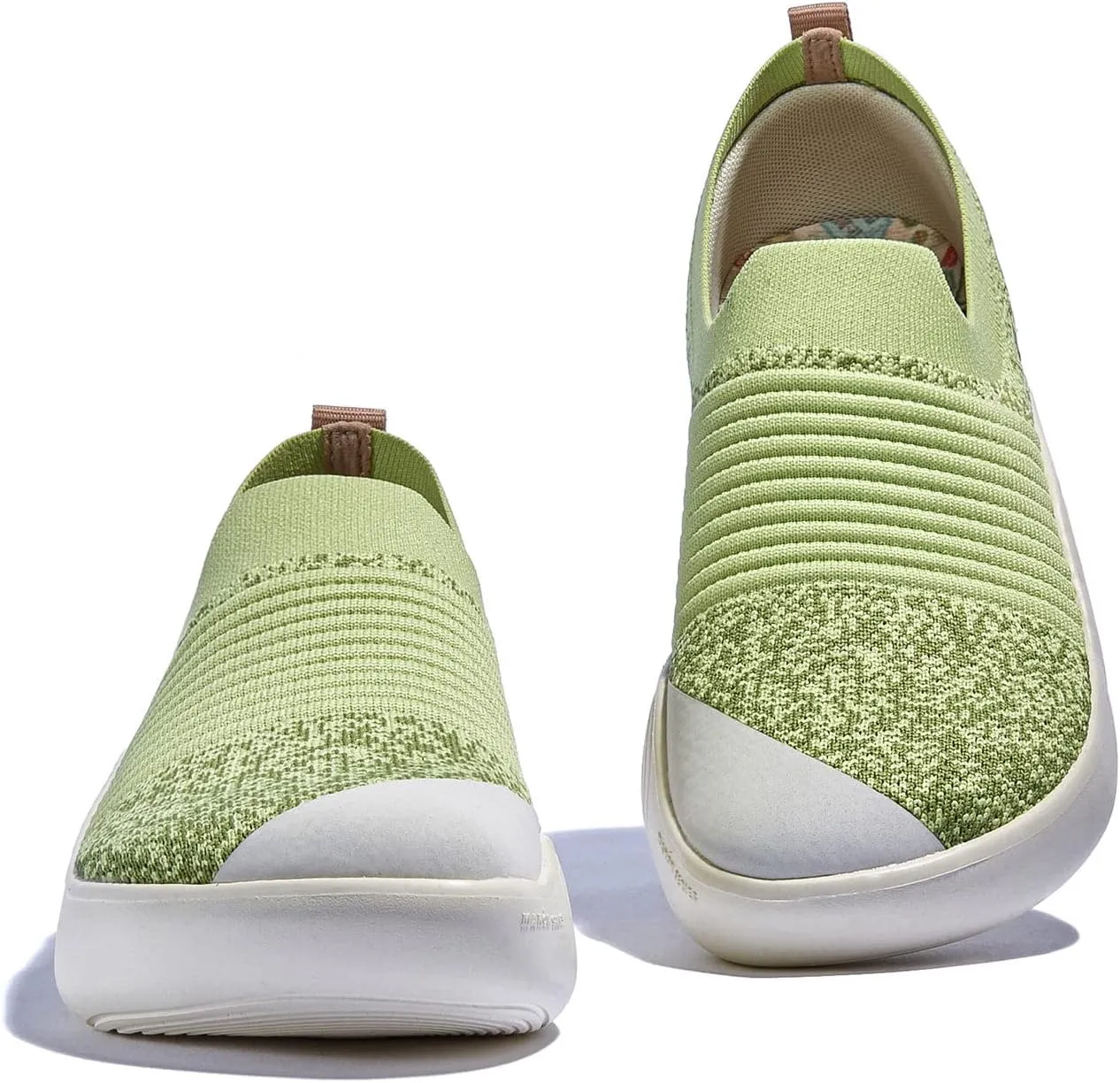 UIN Women's Slip On Walking Shoes Art Travel Lightweight Comfort Fashion Sneaker Mahon Series