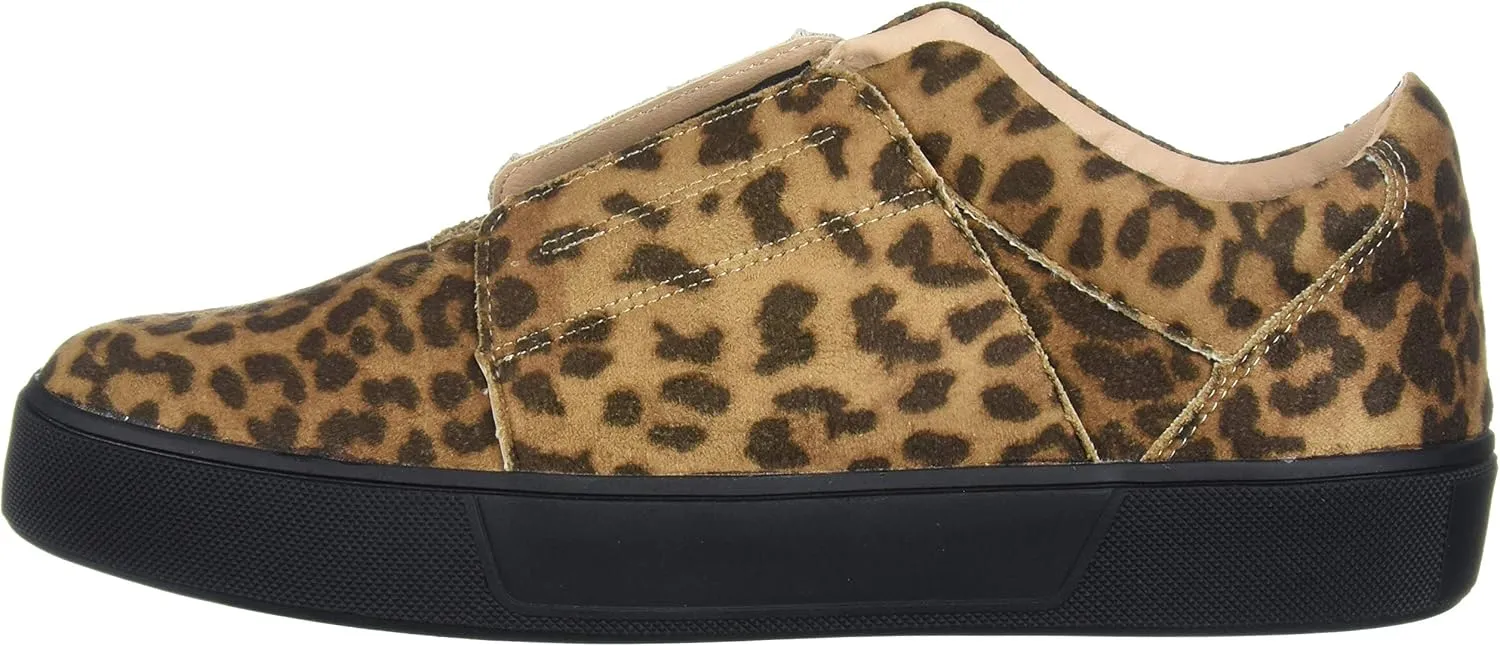 Very Volatile Women's Gravas Sneaker