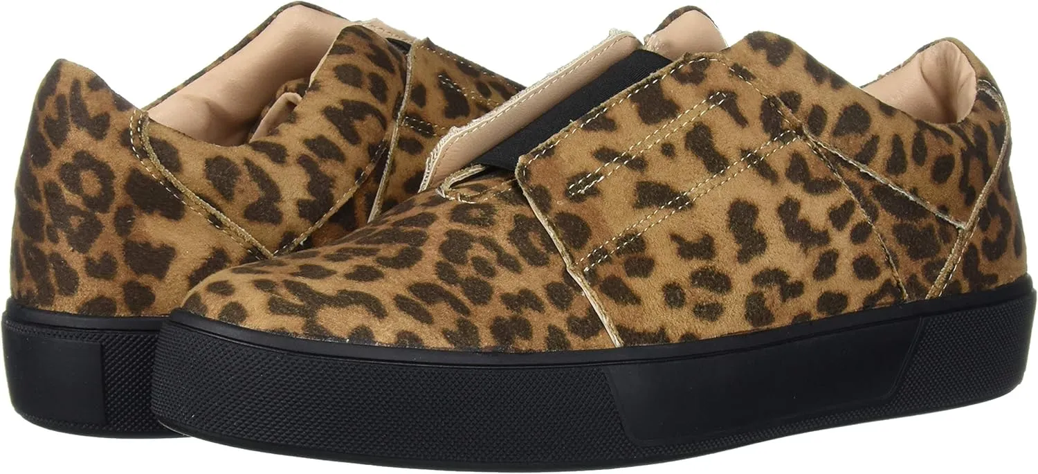 Very Volatile Women's Gravas Sneaker
