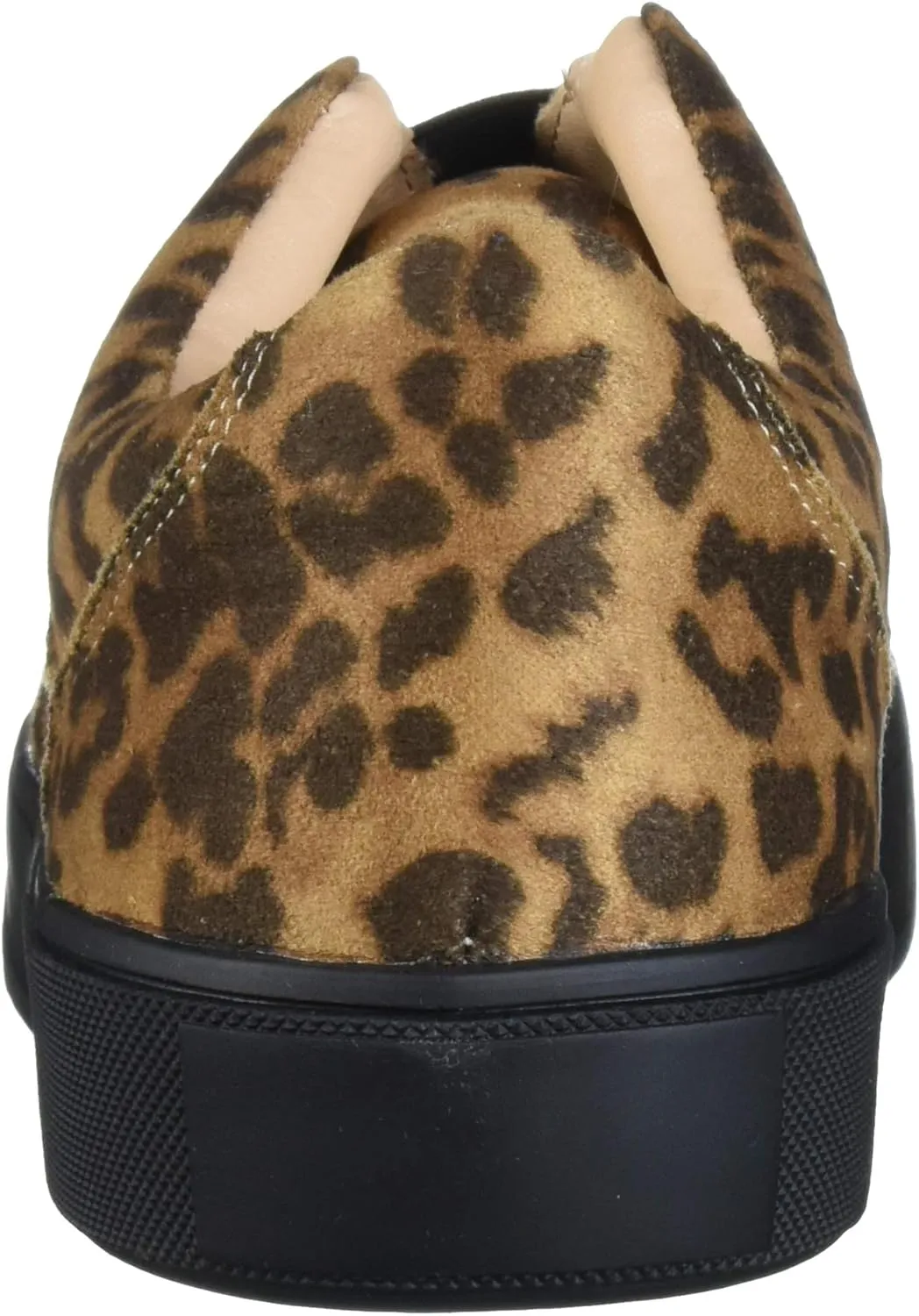 Very Volatile Women's Gravas Sneaker