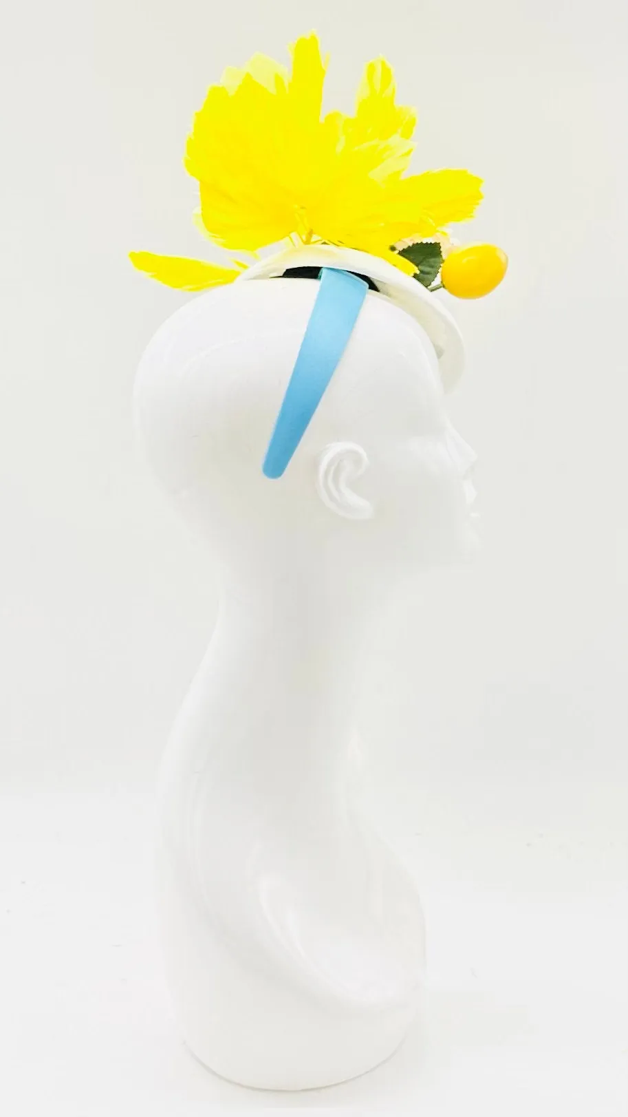 White, yellow, lemon Derby Fascinator, Kentucky Derby Hat Alternative, Kentucky derby hat (GOLD LINE)
