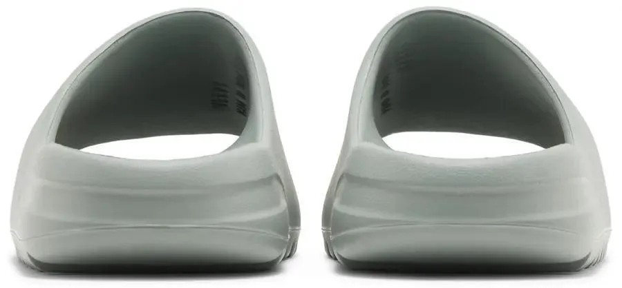 Yeezy Slide "Salt" ID5480